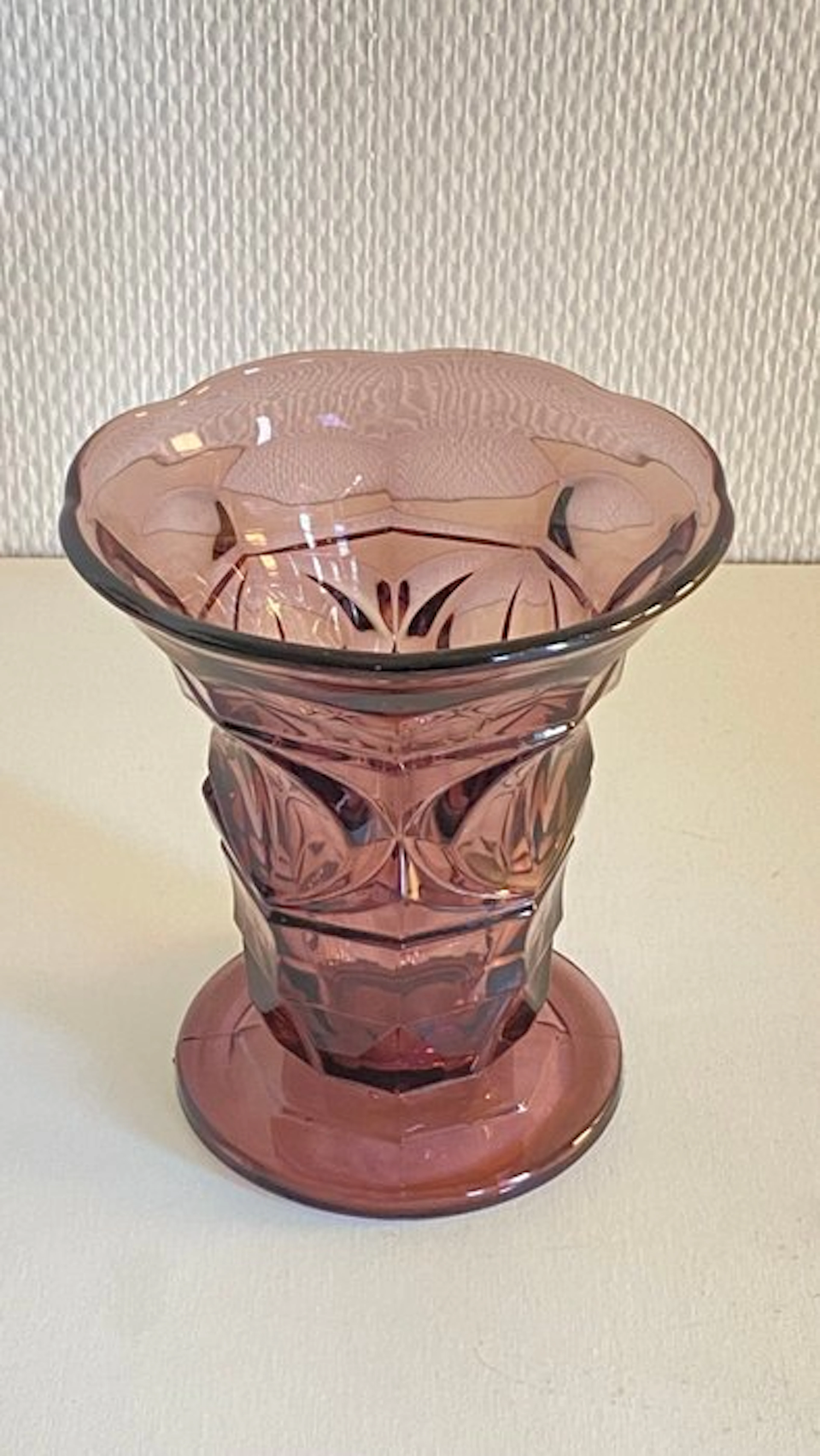 SPIP - Vase - Pressed-molded glass