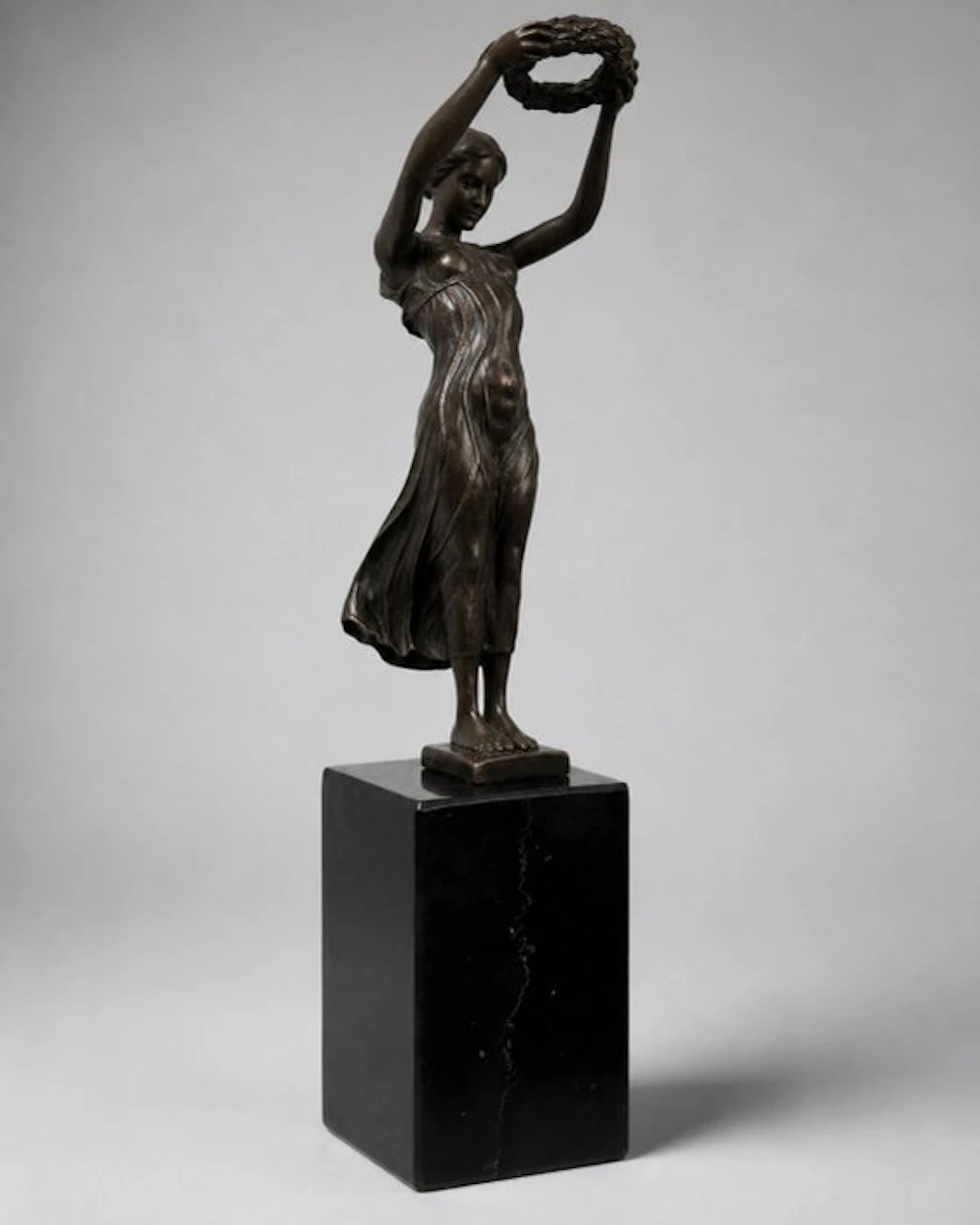 Pitta Luga - Sculpture