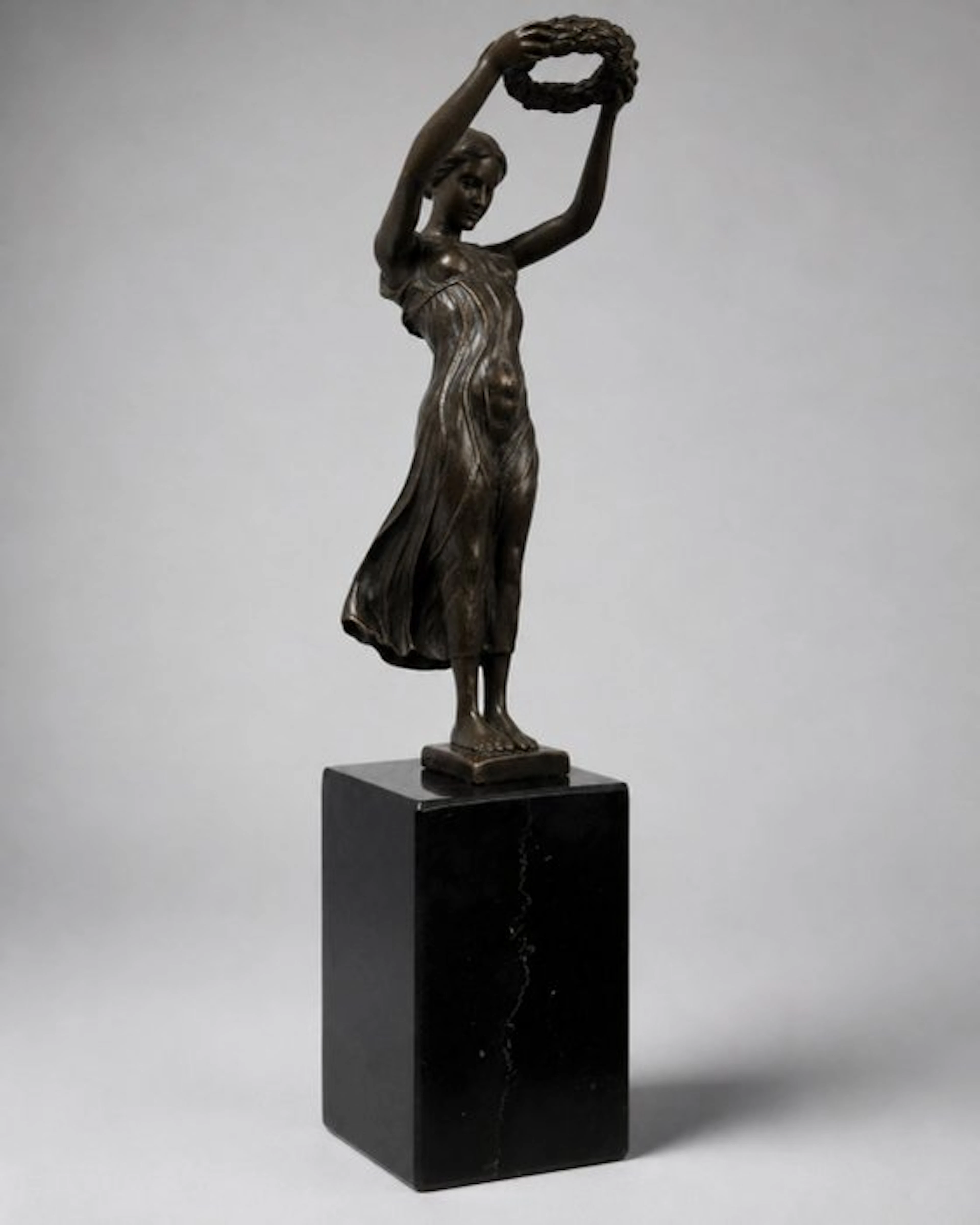 Pitta Luga - Sculpture