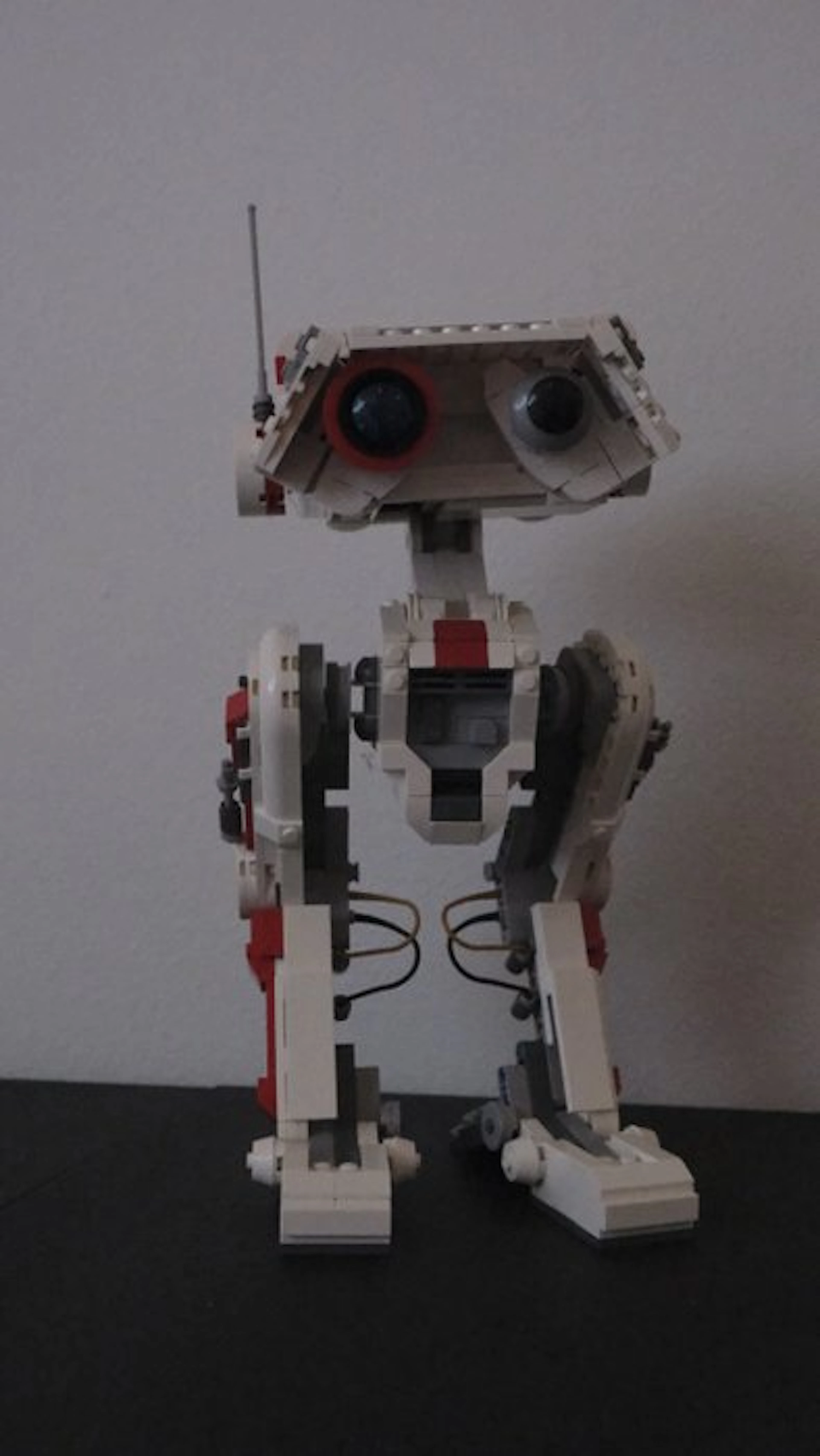 LEGO Set - 75335 - Star Wars - BD-1 - Used - 99% Complete - Retired