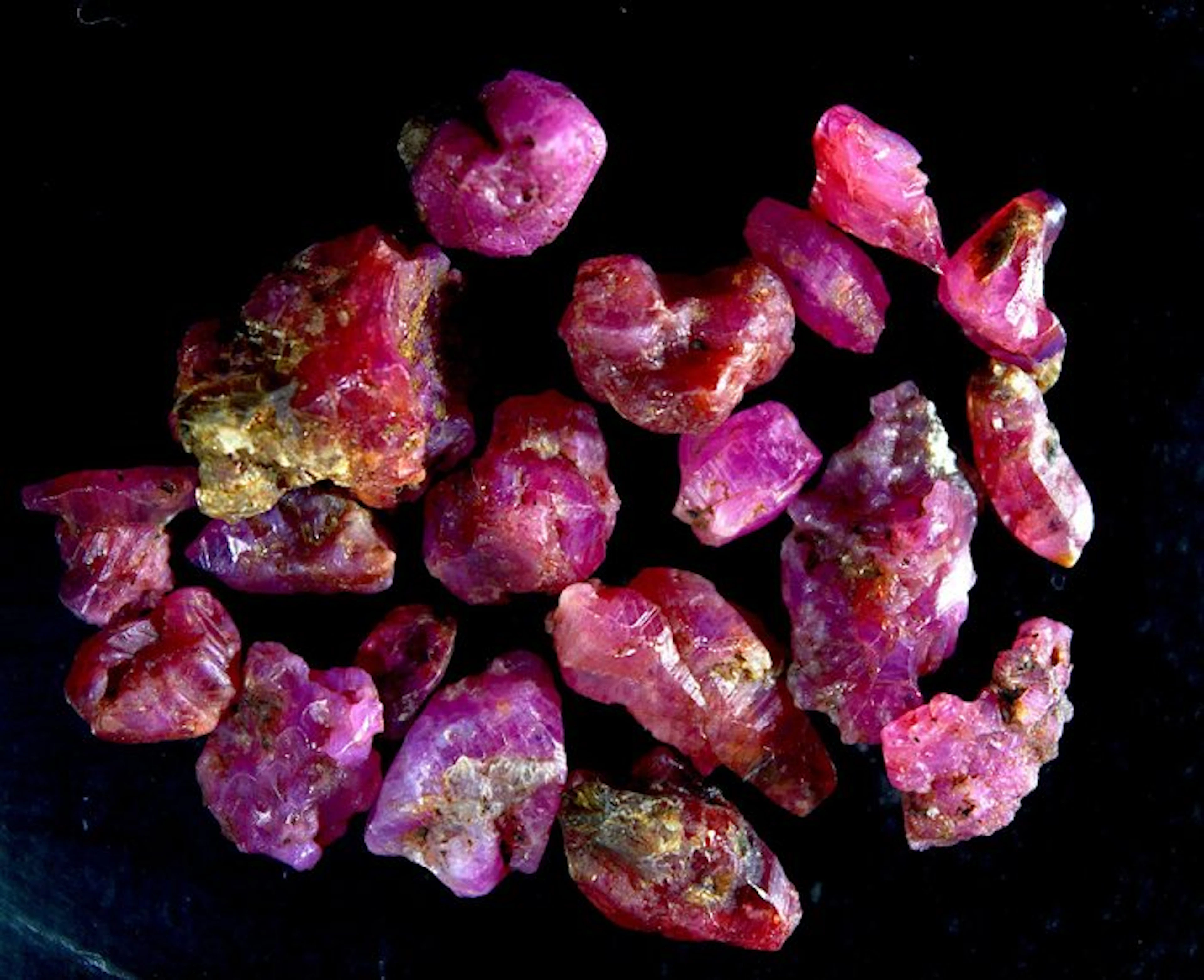 No Reserve 55.0 cts. Natural Burmese Ruby Rough- 11 g