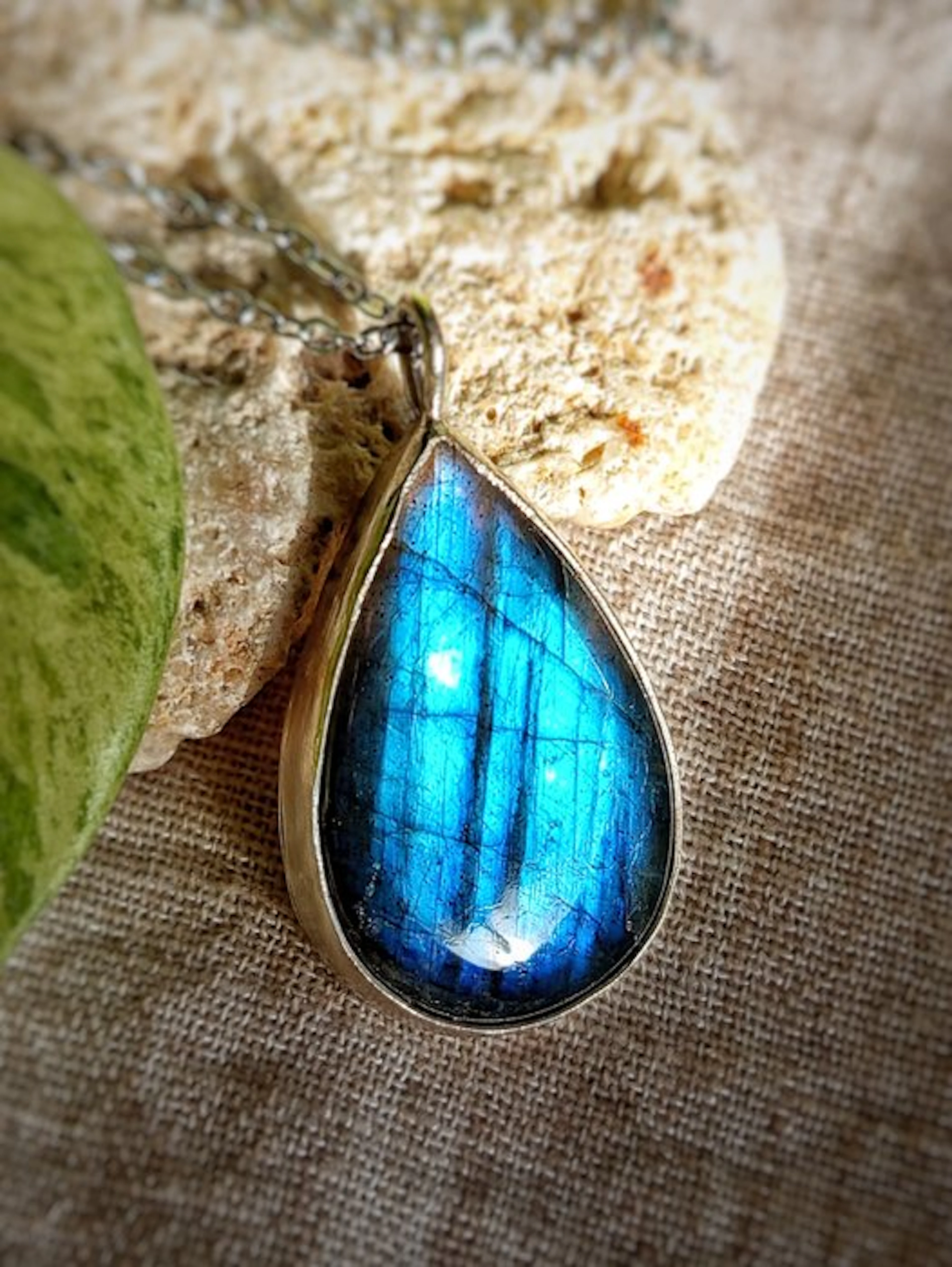 Handcrafted jewelry 'Tala' in 925 silver with blue labradorite