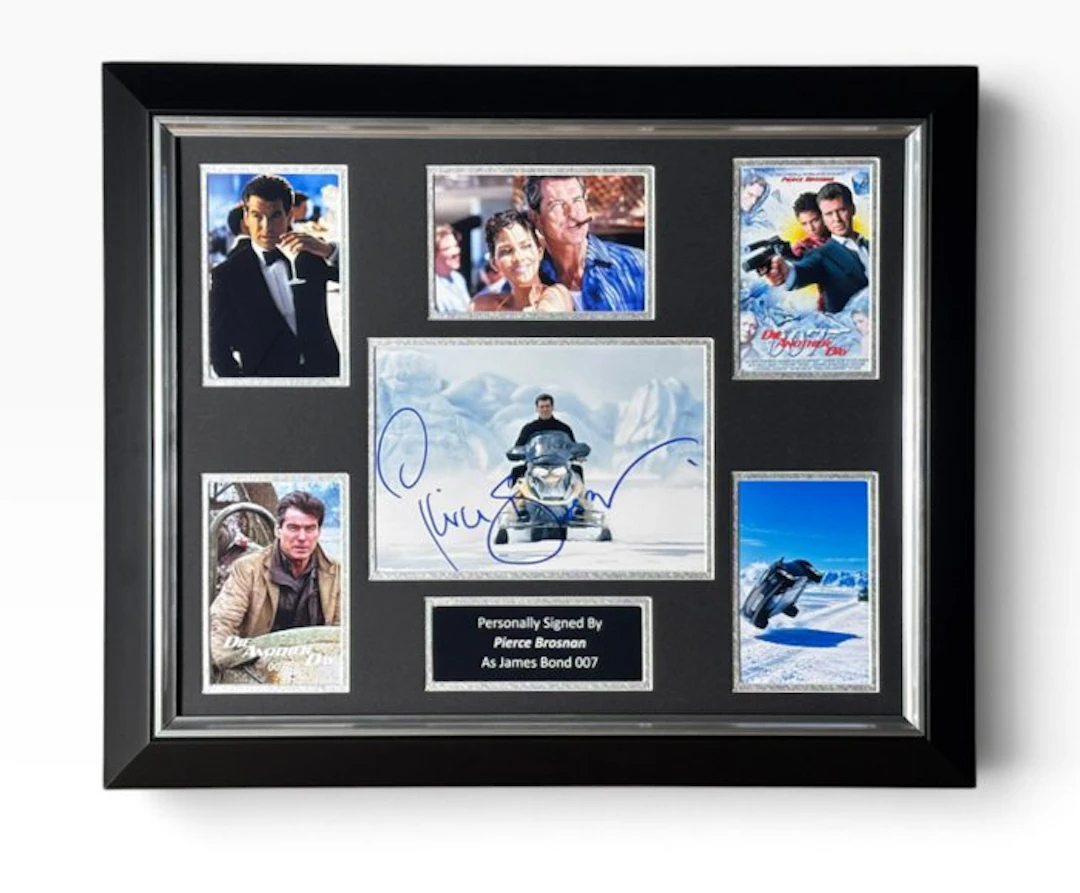 James Bond 007: Die Another Day - Pierce Brosnan Singed...