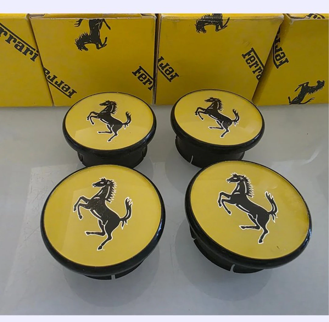 Ferrari Original set of 4 wheelcaps - Extremely Rare...
