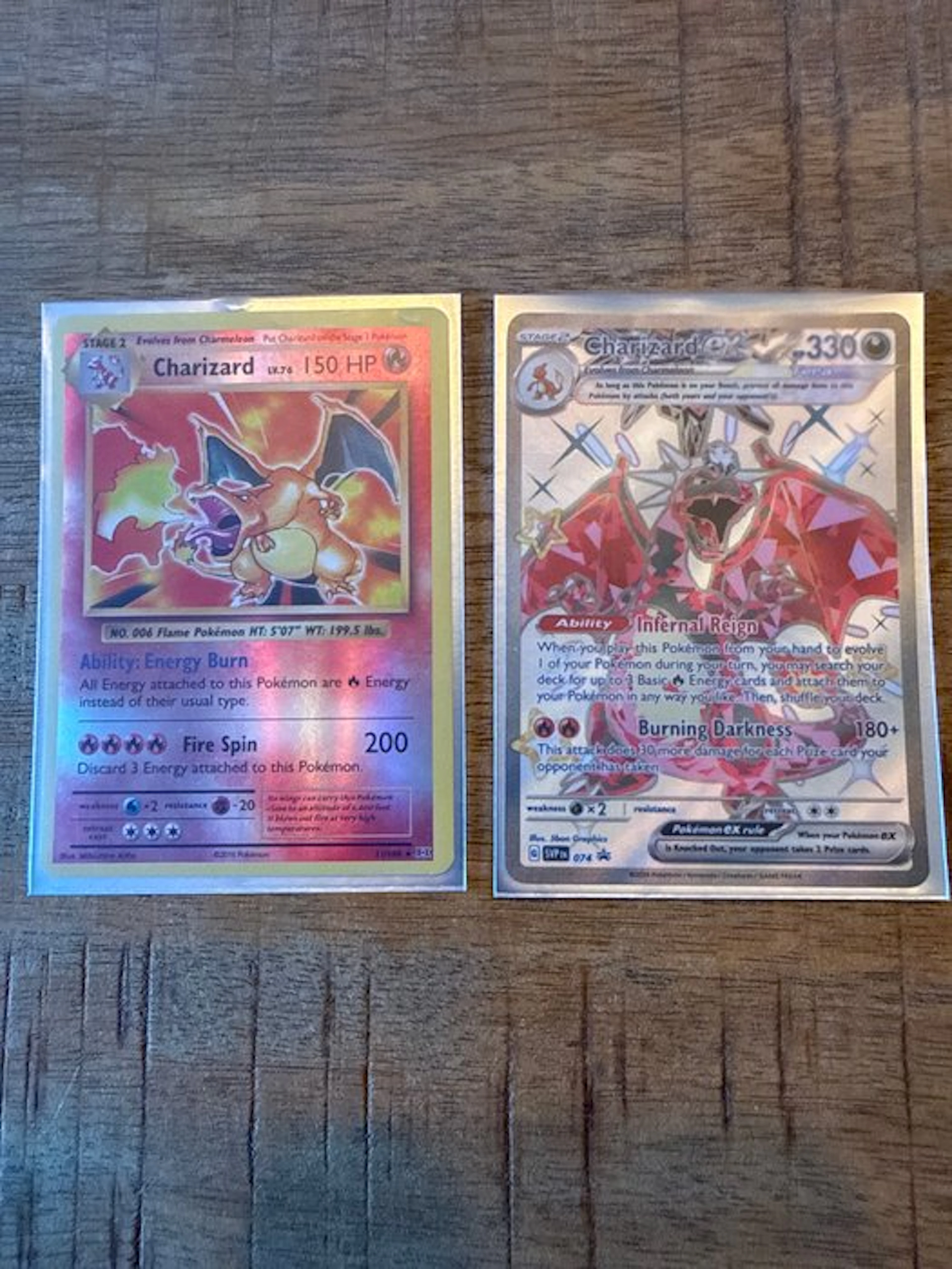 Pokémon - 2 Card - Charizard 11/108 & 074 - Various sets