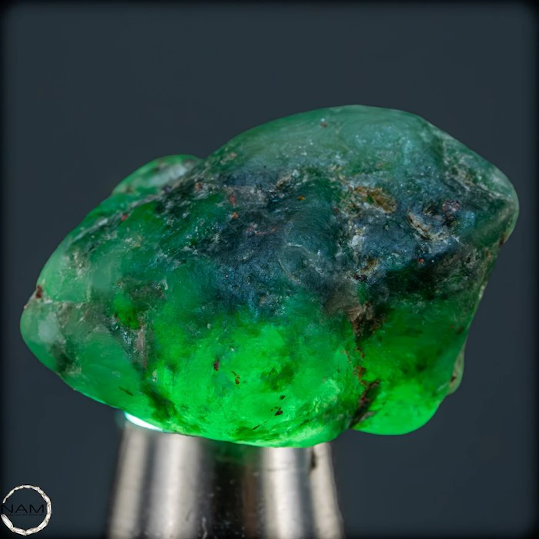Natural Colombian green emerald, unprocessed. Gemstones 46.60 ct- 9.32 g