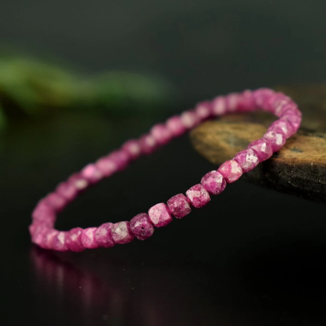 Ruby – Intense Purple-Red- 7.1 g