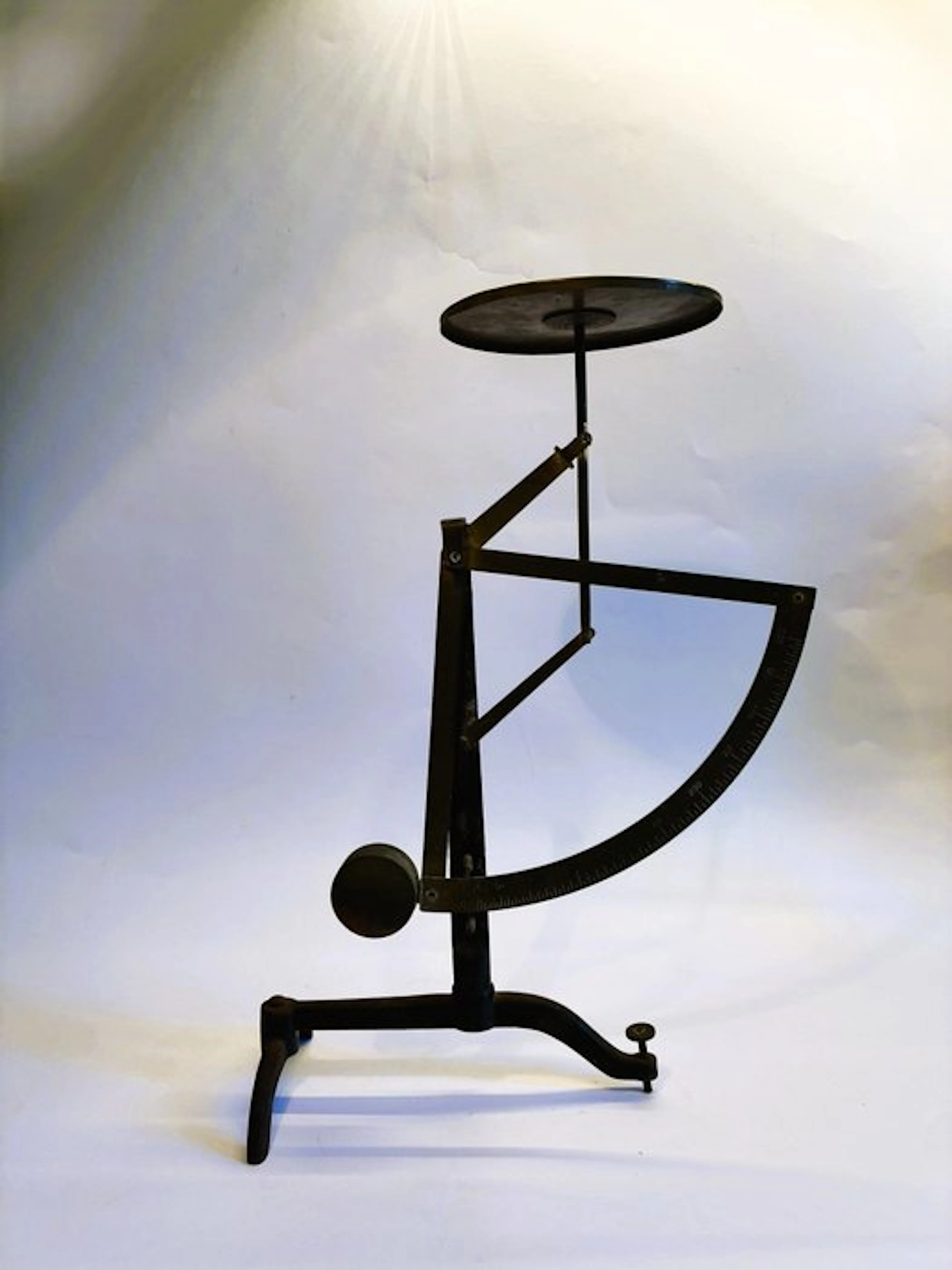 Balance or scale - rub, Brass - Postal Scale