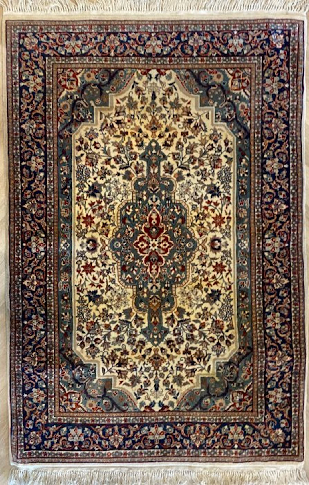 Indo Isfahan - Cleaned - Carpet - 186 cm - 124 cm