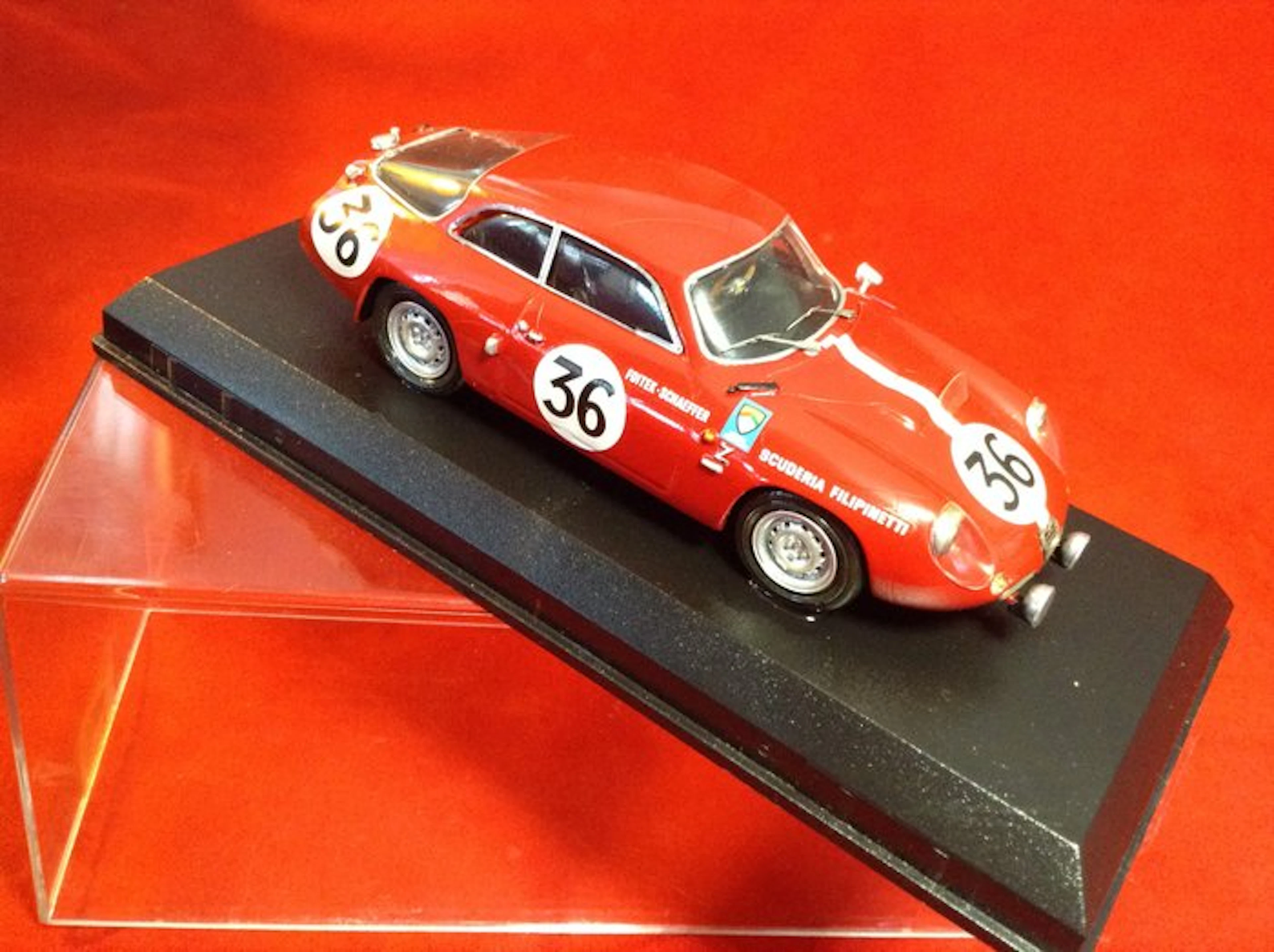 Provence Moulage - made in France 1:43 - Model race car...
