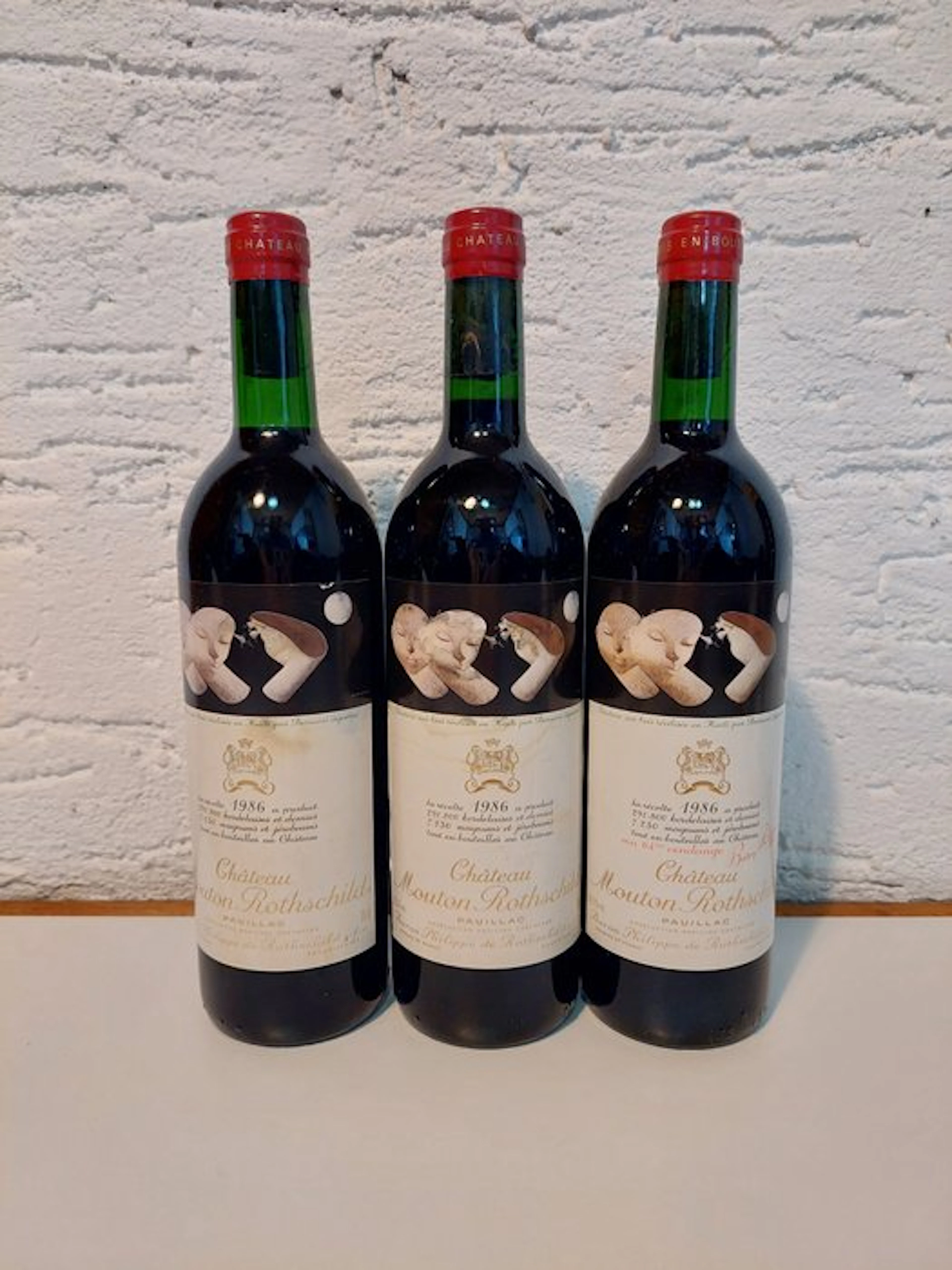 1986 Chateau Mouton Rothschild - Pauillac 1er Grand Cru...