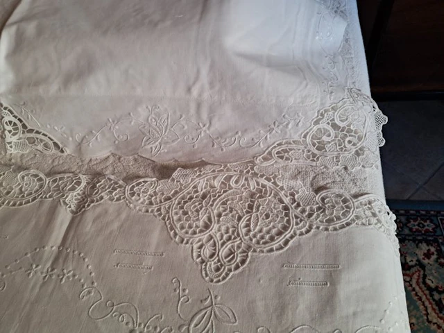 Bed sheet - 240 cm - 220 cm