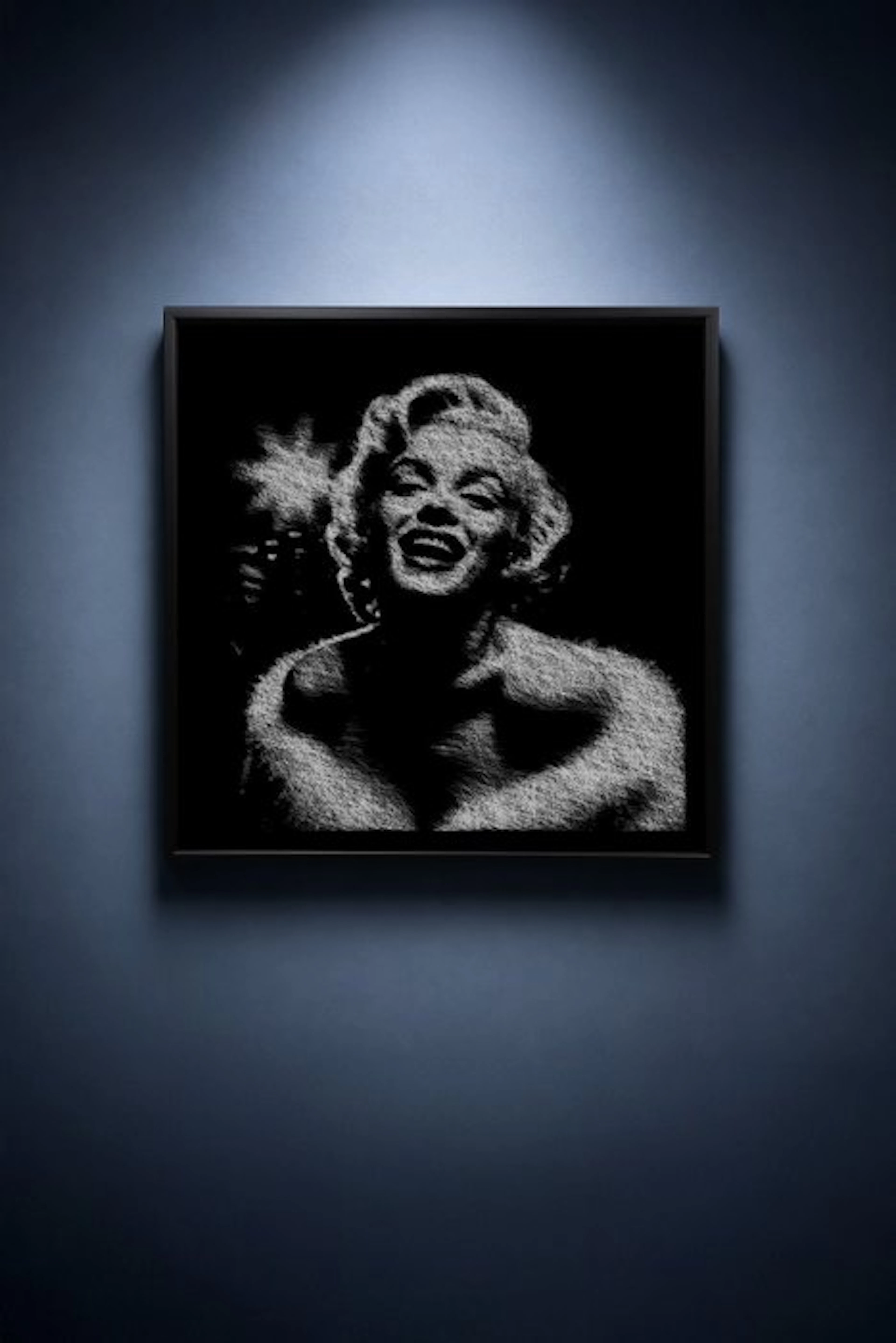 Tijs Dragtsma (1992) - Marilyn in Flashbulb Light