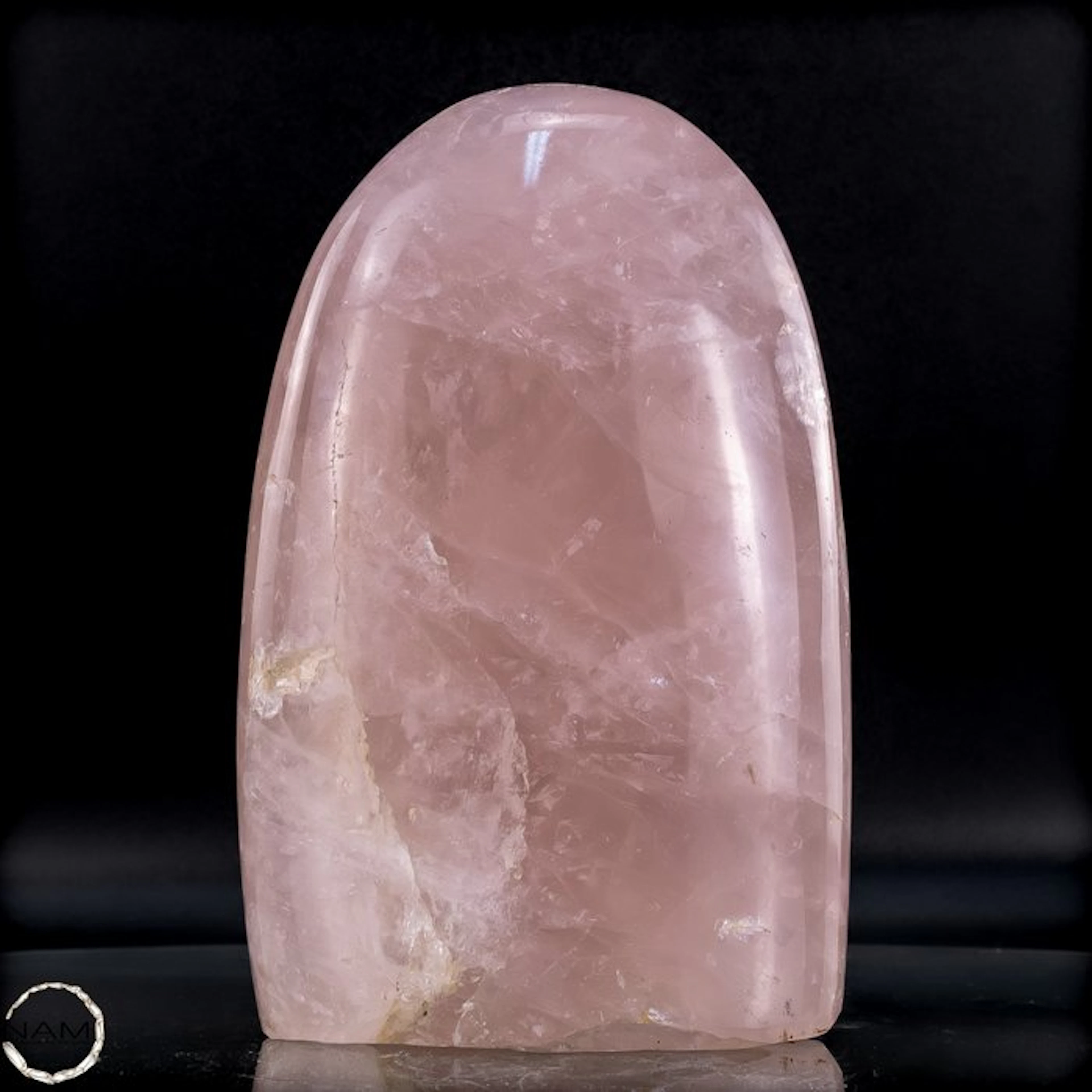 Natural rose quartz freeform – Harmonious rose tones and silky shine.-