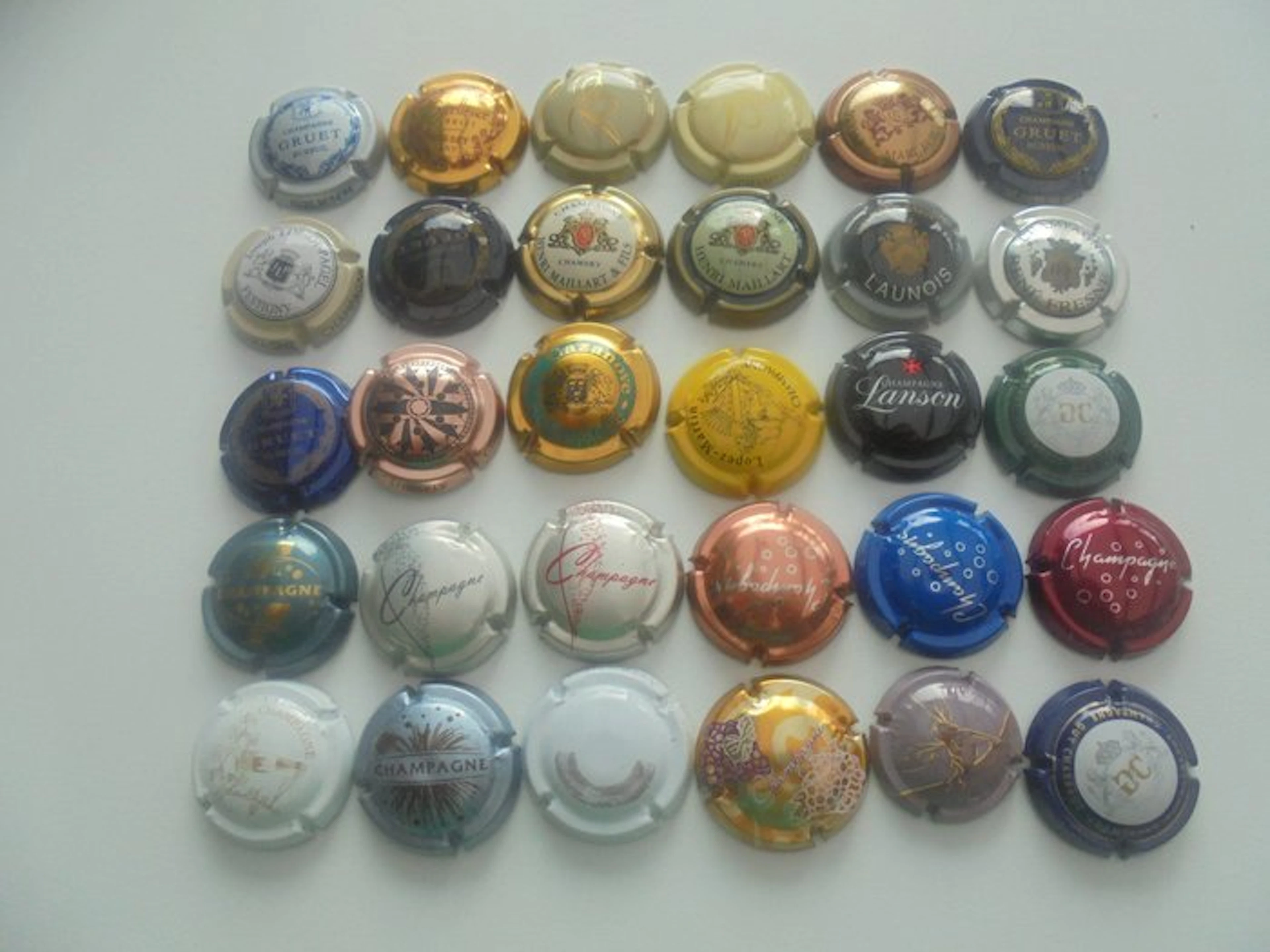 Champagne capsule collection - Champagne capsules - Lanson