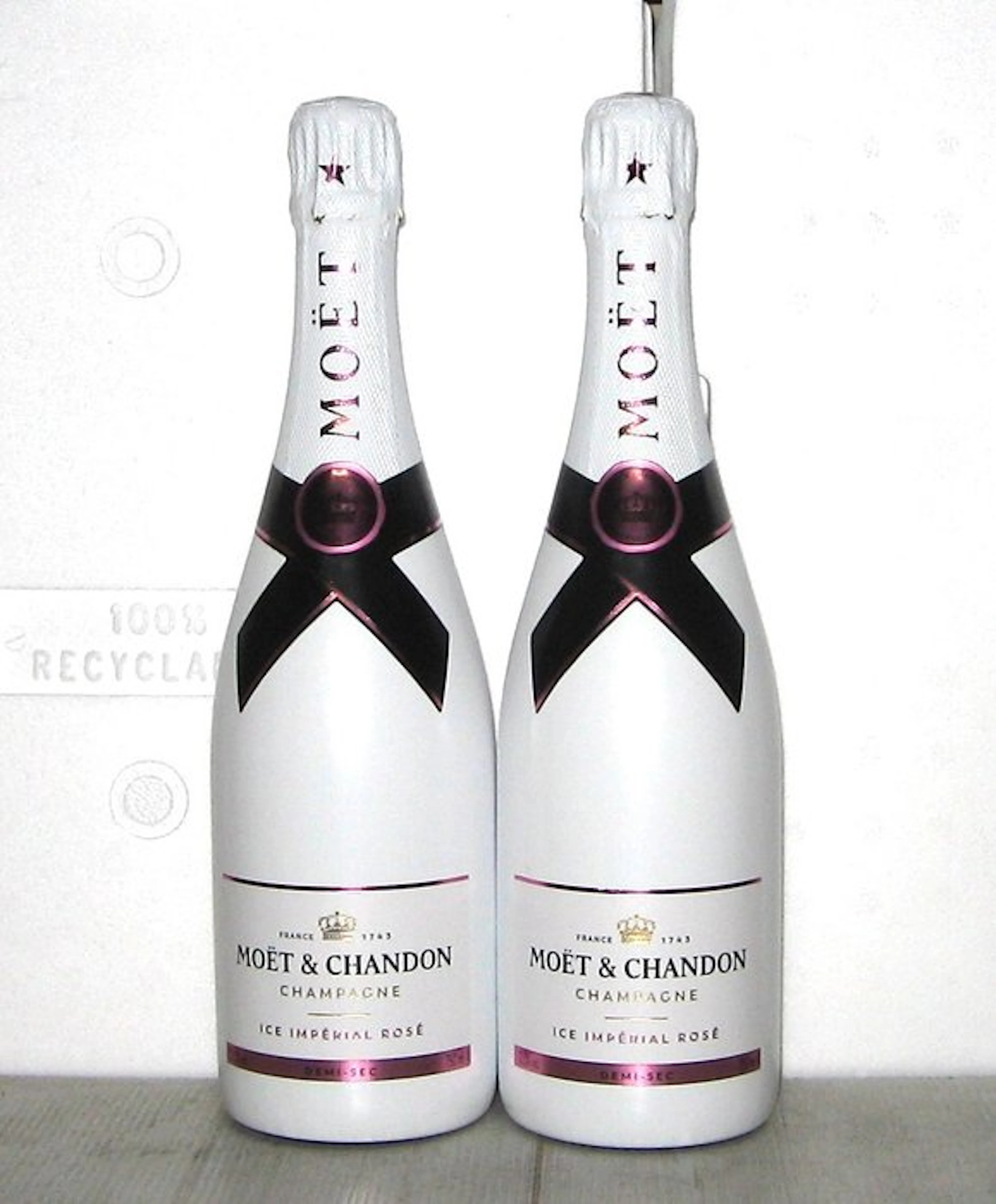 Moët & Chandon, Ice Impérial Rosé - Champagne Demi-Sec - 2 Bottles (0.75L)
