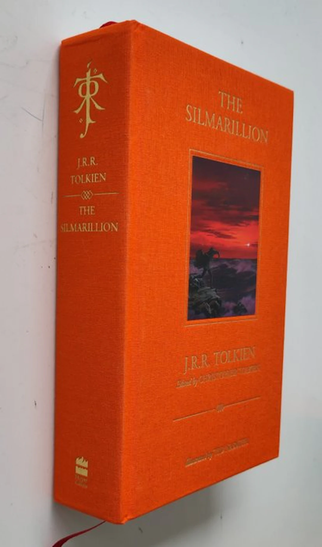 J.R.R. Tolkien; Ted Nasmith - Deluxe illustrated slipcase...