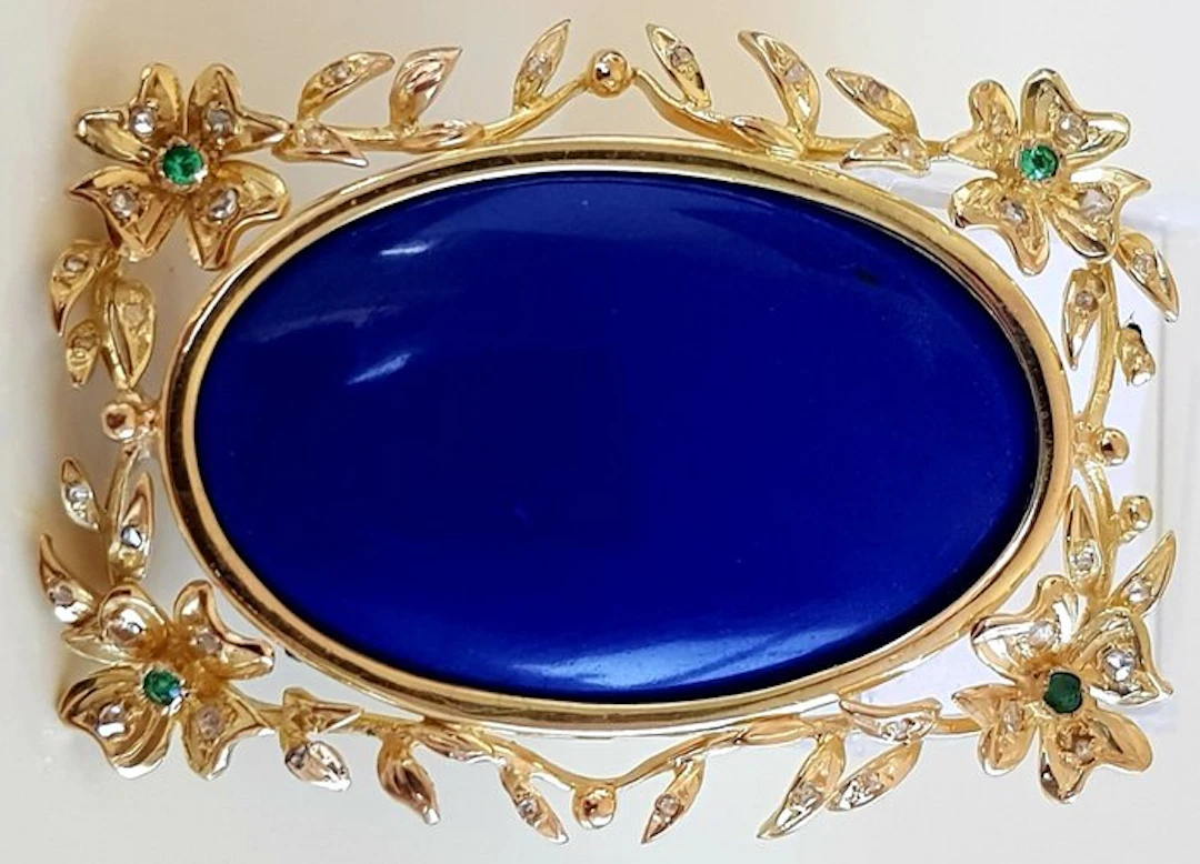 Brooch - 18 kt