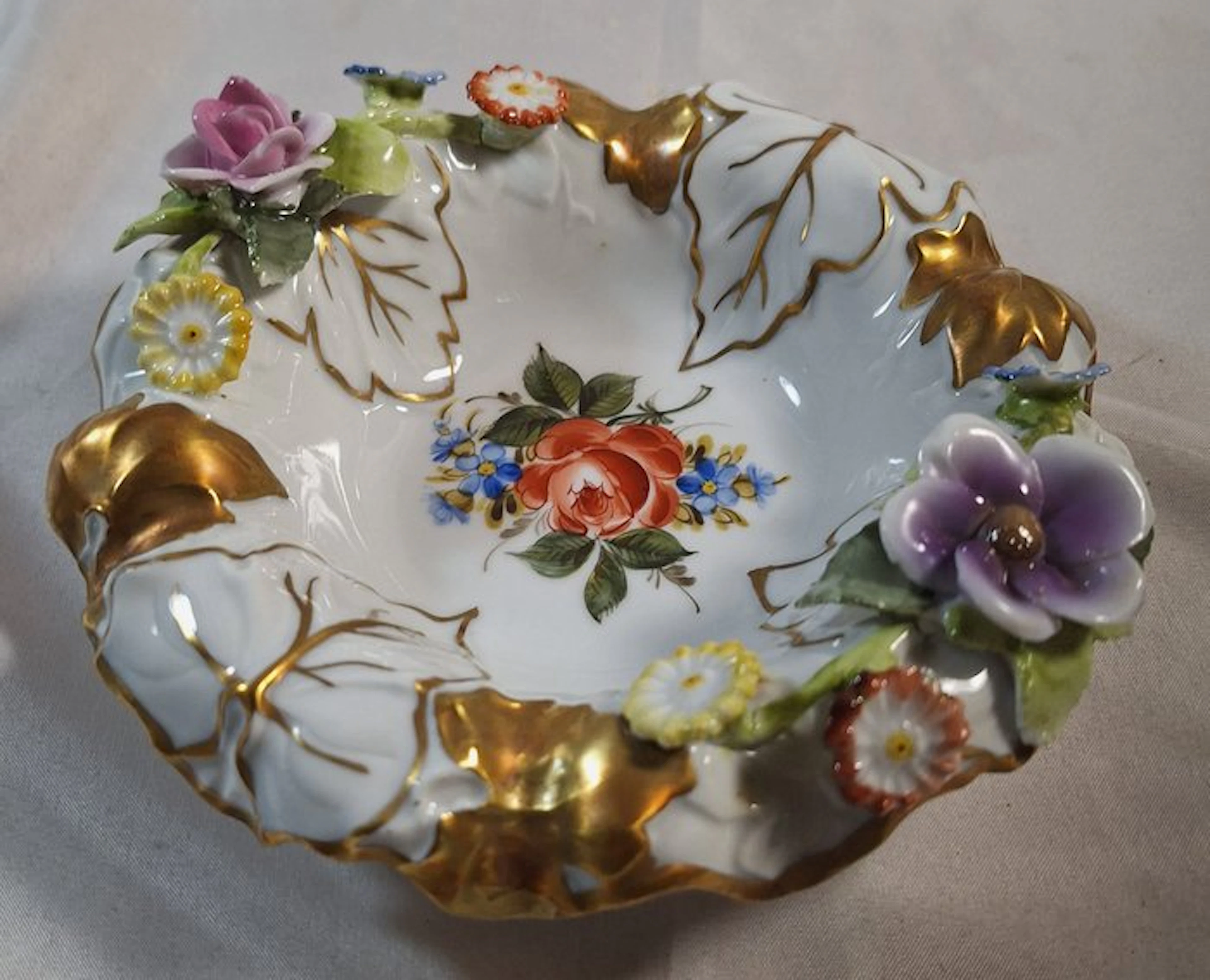 von Schierholz - J.Freitag - Bowl - Porcelain - with gilding