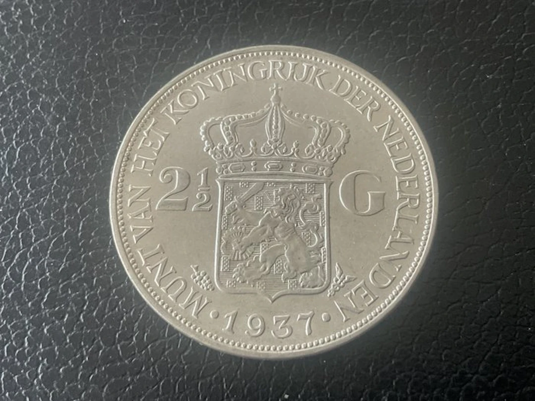 Netherlands. Wilhelmina. 2 1/2 Gulden 1937 (No reserve price)
