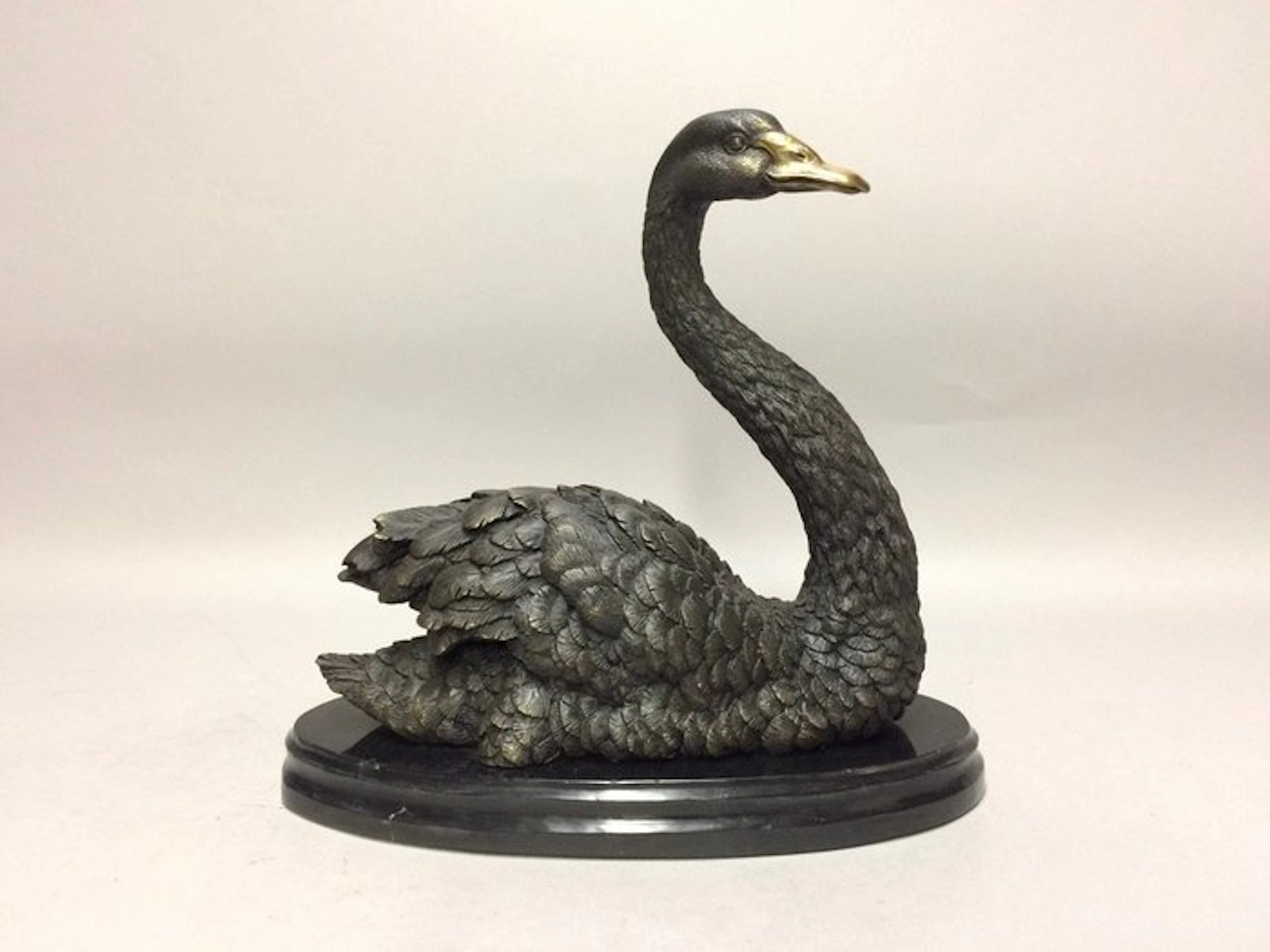 Sculpture, Zwemmende Zwaan - 30 cm - Bronze