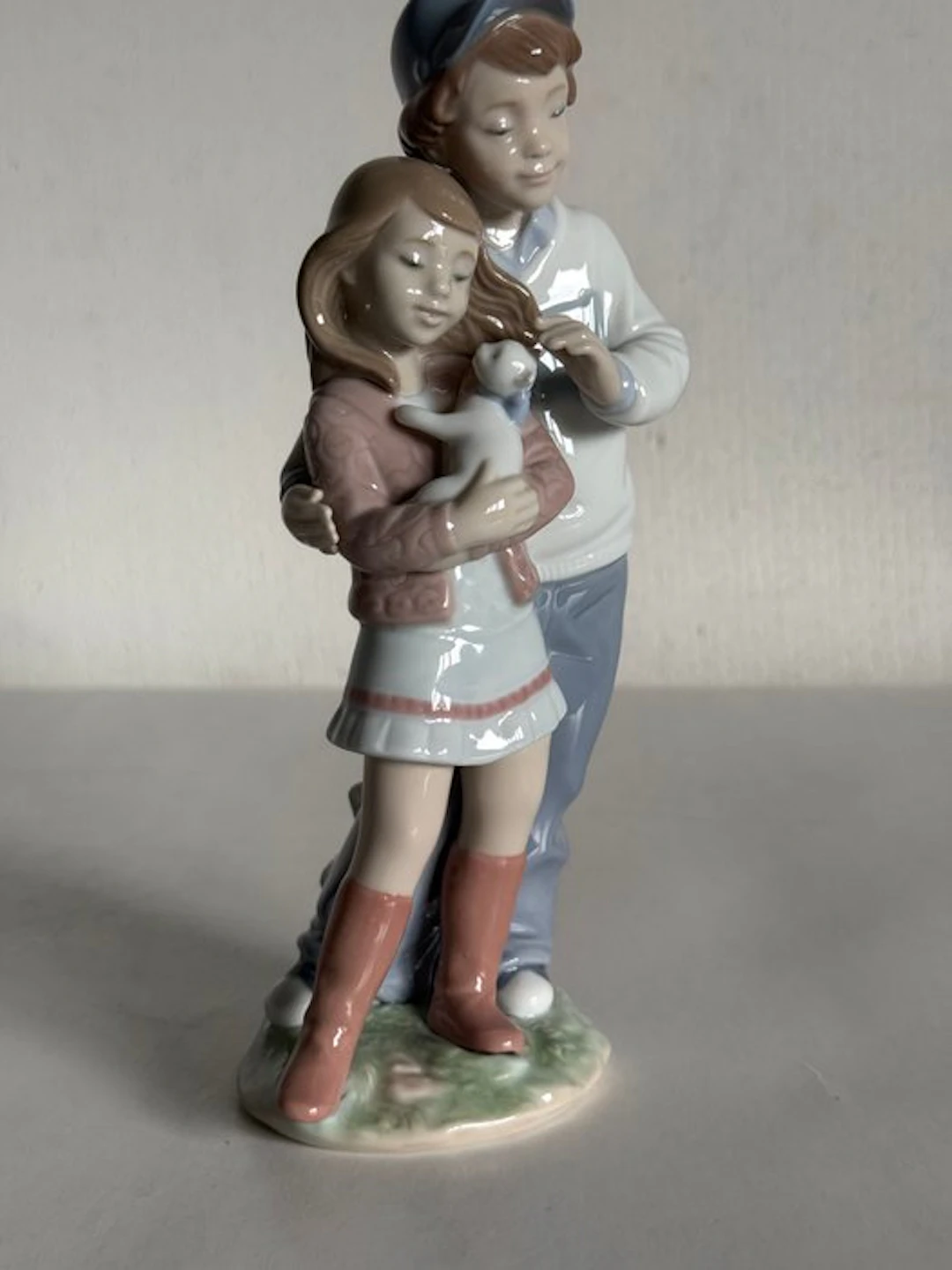 Lladró - Figurine - Bonding Siblings - Vínculo Fraternal - Porcelain