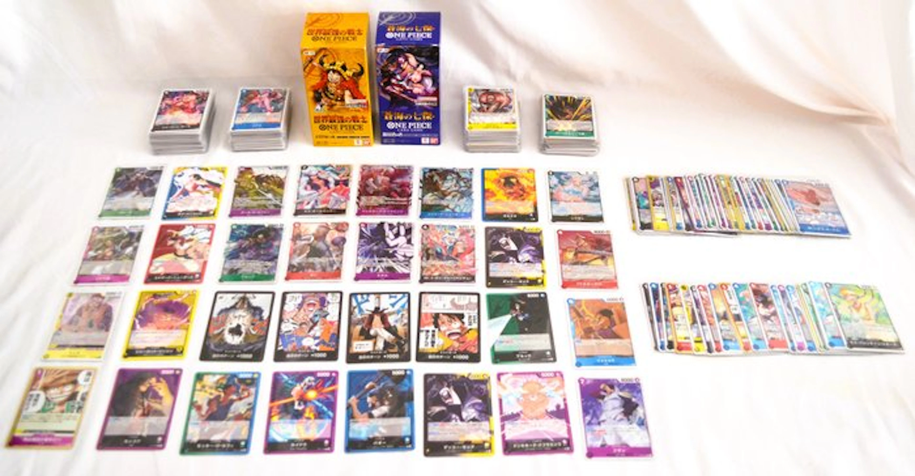 Bandai Card - One Piece Lotto A - Carte TCG Giapponesi – 285 Carte (8 SR