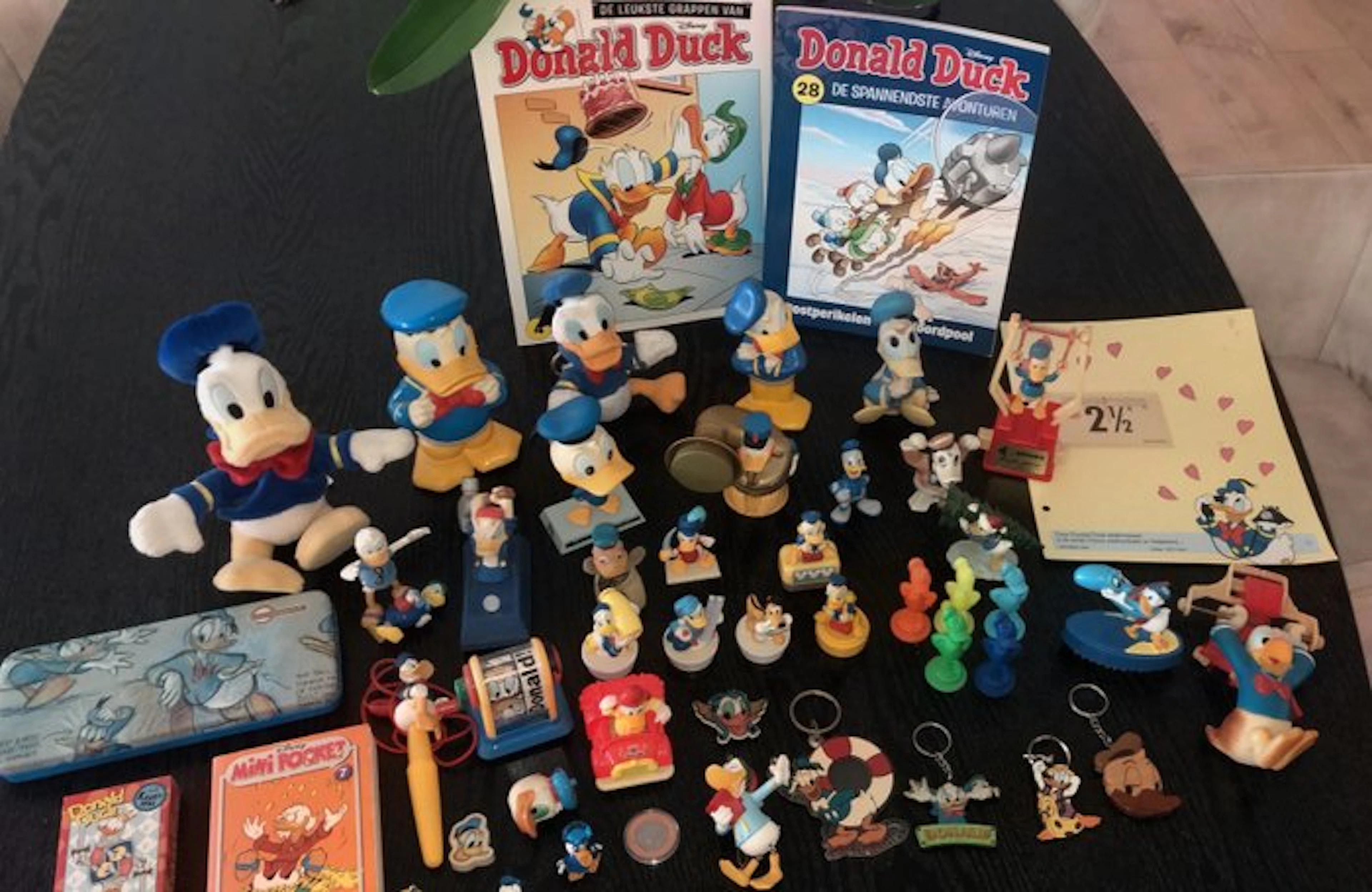 Donald Duck - 36 Figure - Disney - 1980