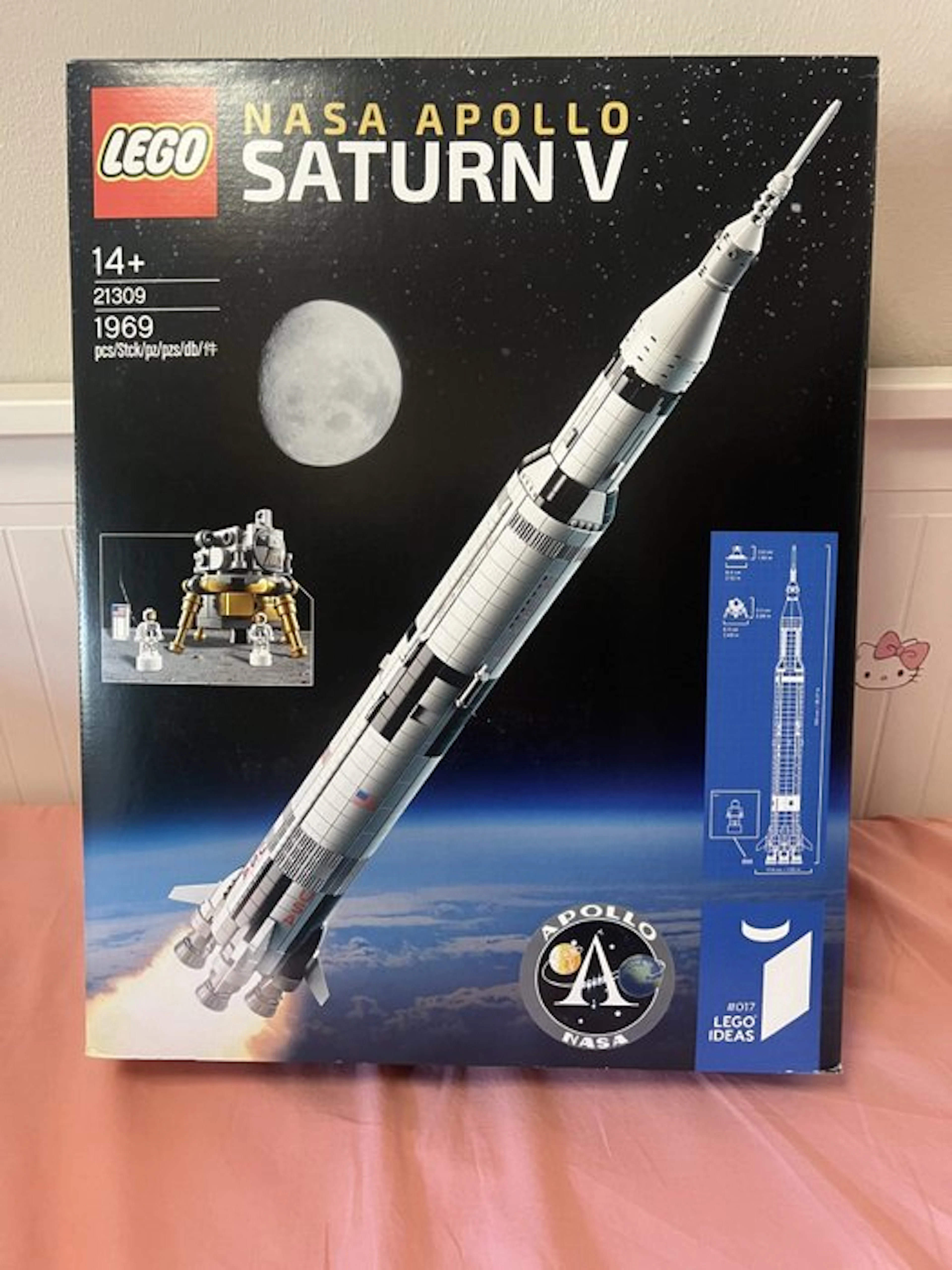 LEGO Set - 21309 - Ideas (CUUSOO) - APOLLO SATURN V