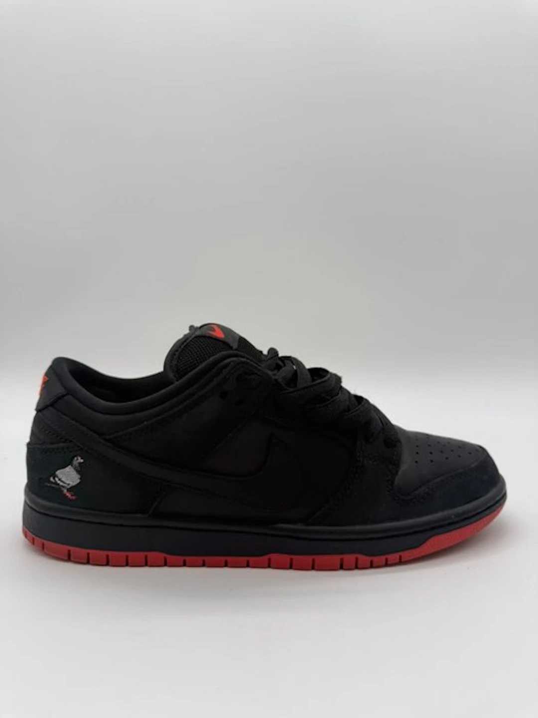 Nike - Nike SB Dunk Low Pigeon - Sneakers - Size: EU 40.5