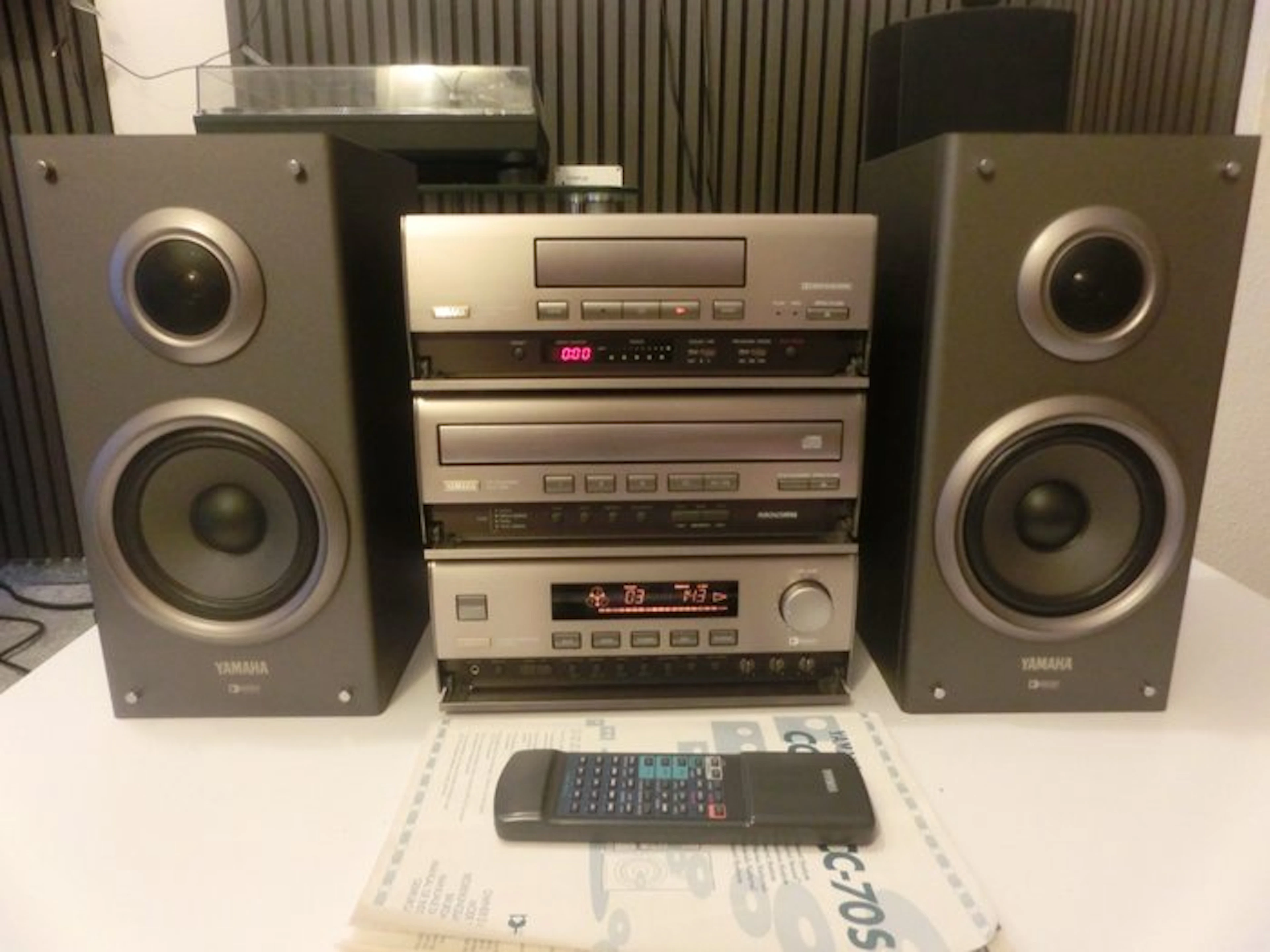 Yamaha - CC-90 Natural Sound Executive Component Mini Hi-fi set