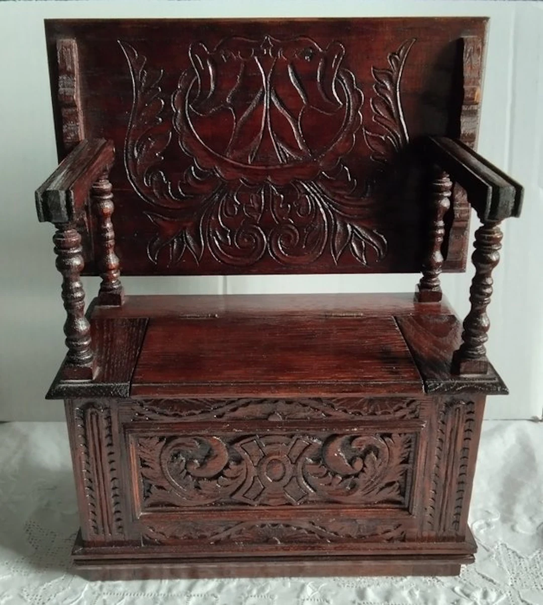 Handgemaakt - Dollhouse Zitbank kist - 1900-1910 - Belgium