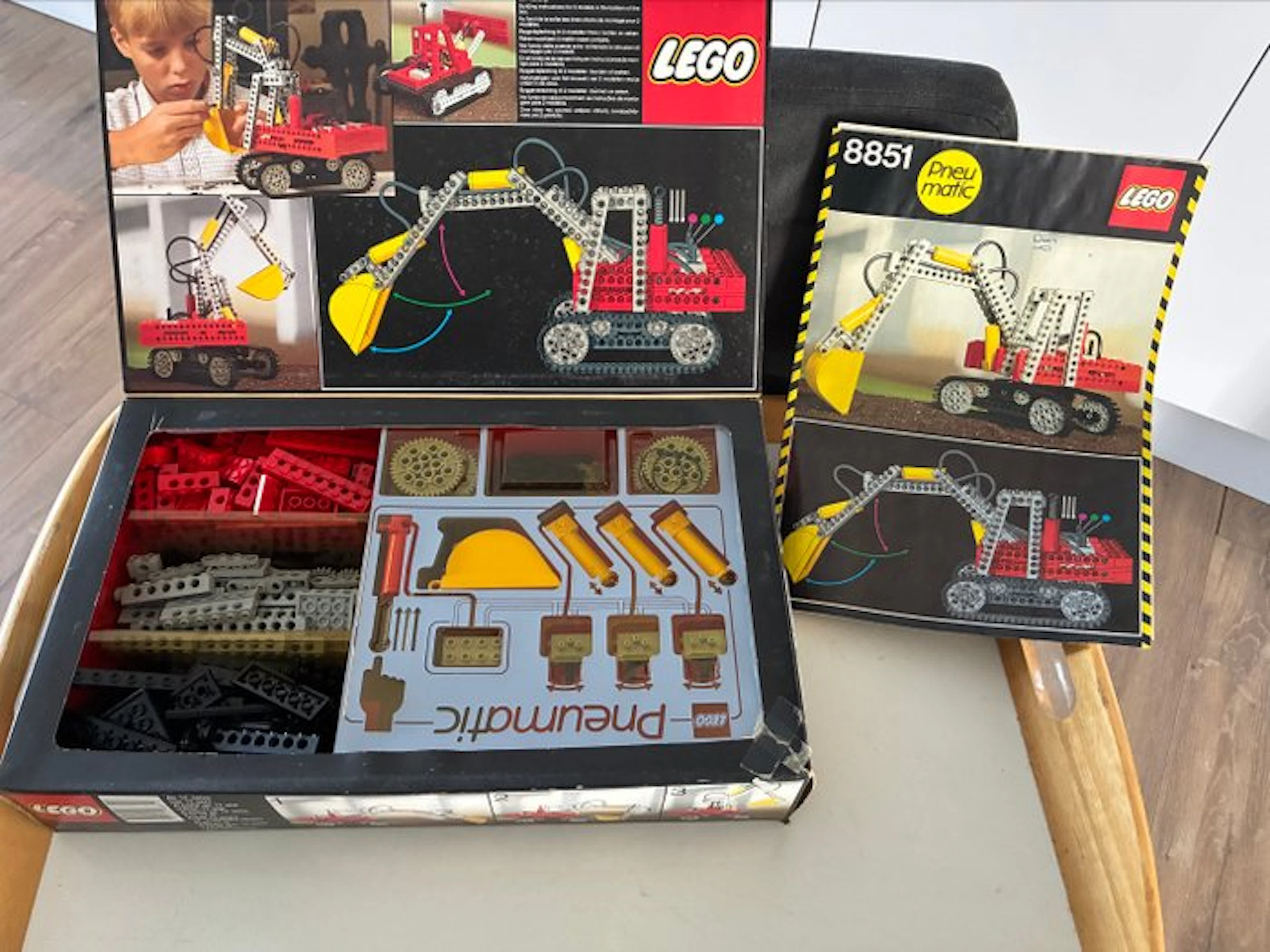 LEGO Set - 8851 - Technic - 8851 Pneumatic