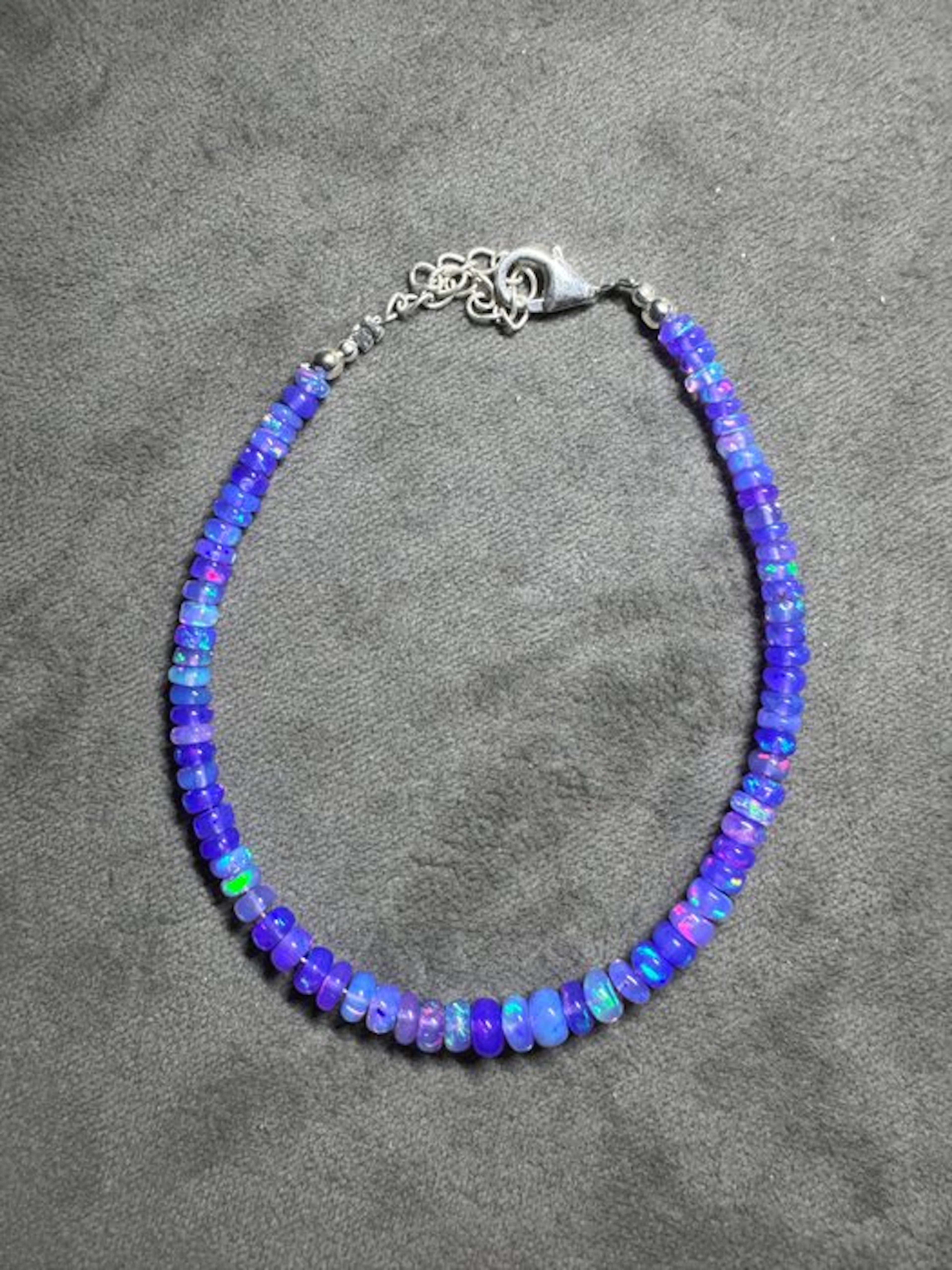 Smooth purple Ethiopian opal bracelet + 925 sterling...