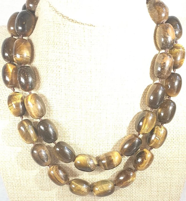 Golden Tiger's Eye - Fends off the demon and temptations...