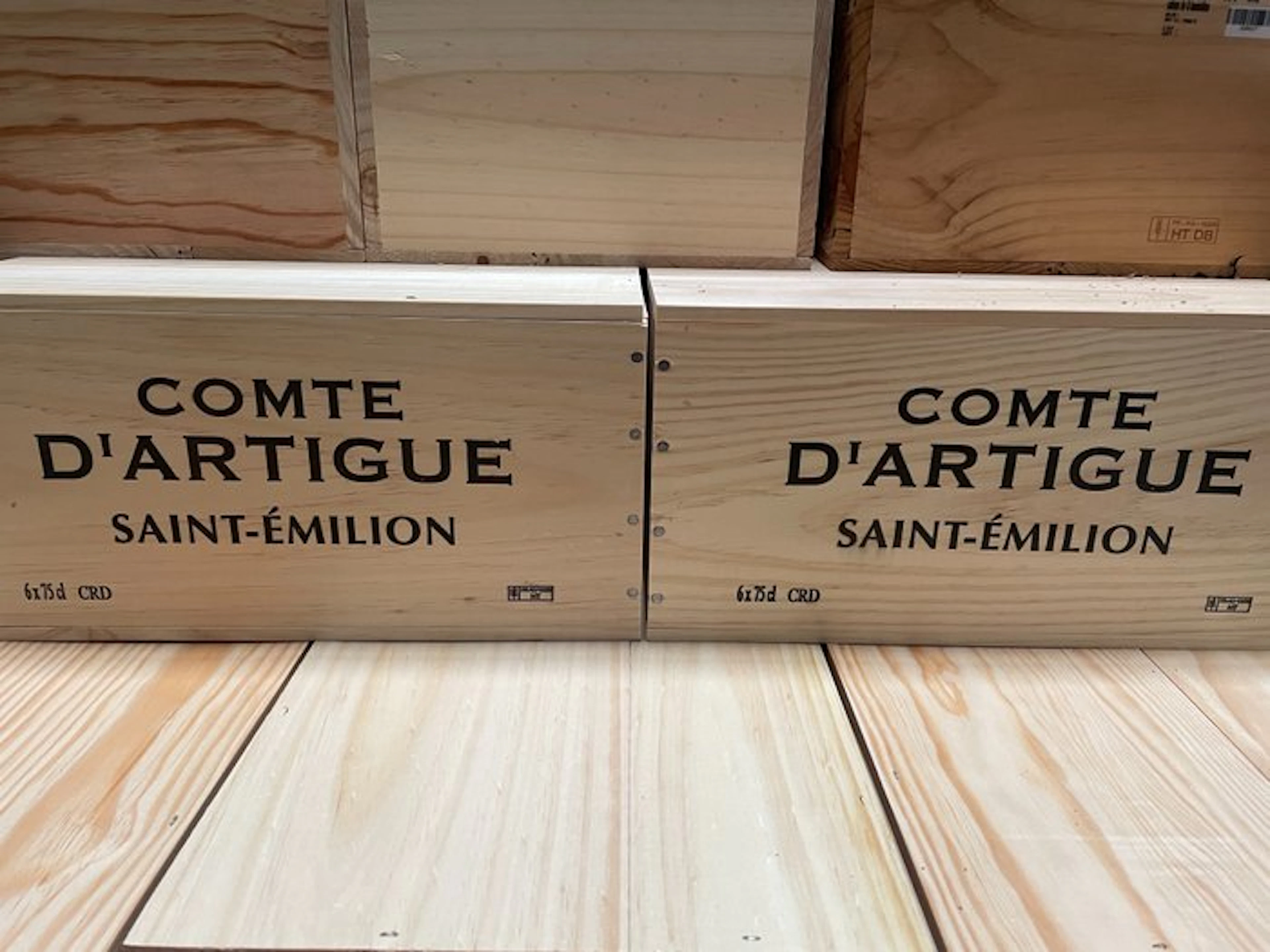 2015 Comte d'Artigue - Saint-Émilion - 12 Bottles (0.75L)