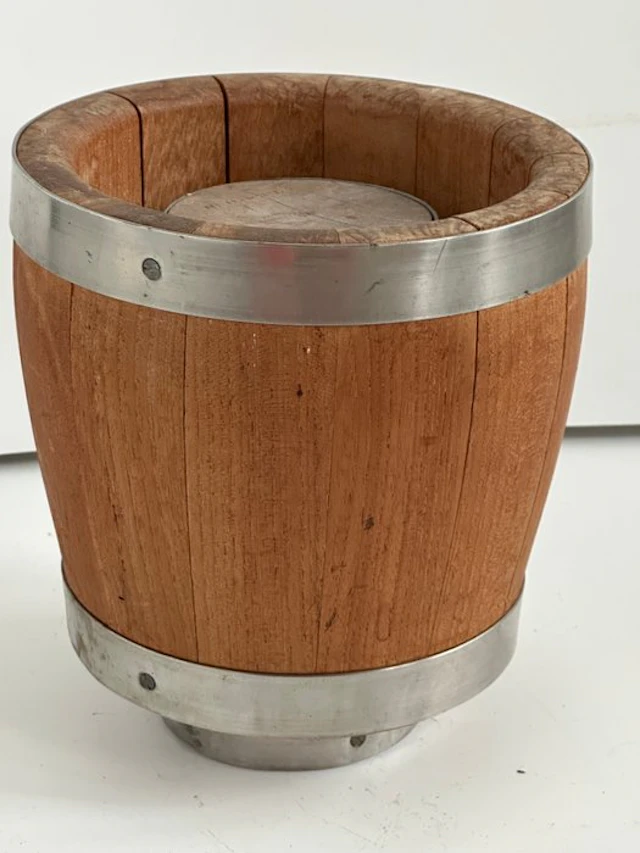 Houten Kaasmallen met de ingegraveerde of ingeslagen...