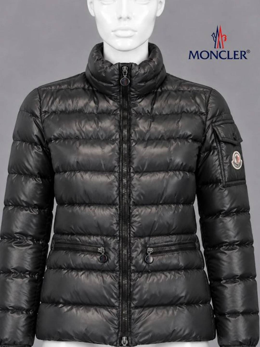 Moncler - Down jacket
