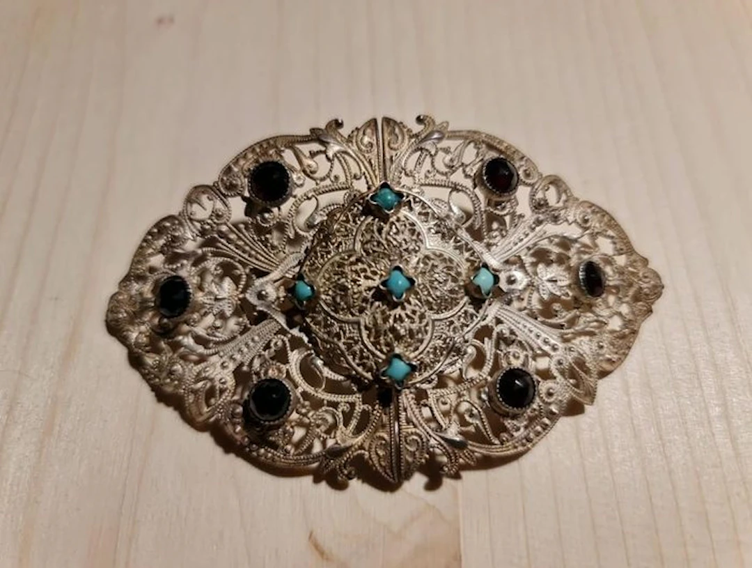 Belt buckle - Silver - Possibly Russia/Balkan region - Early 20th century