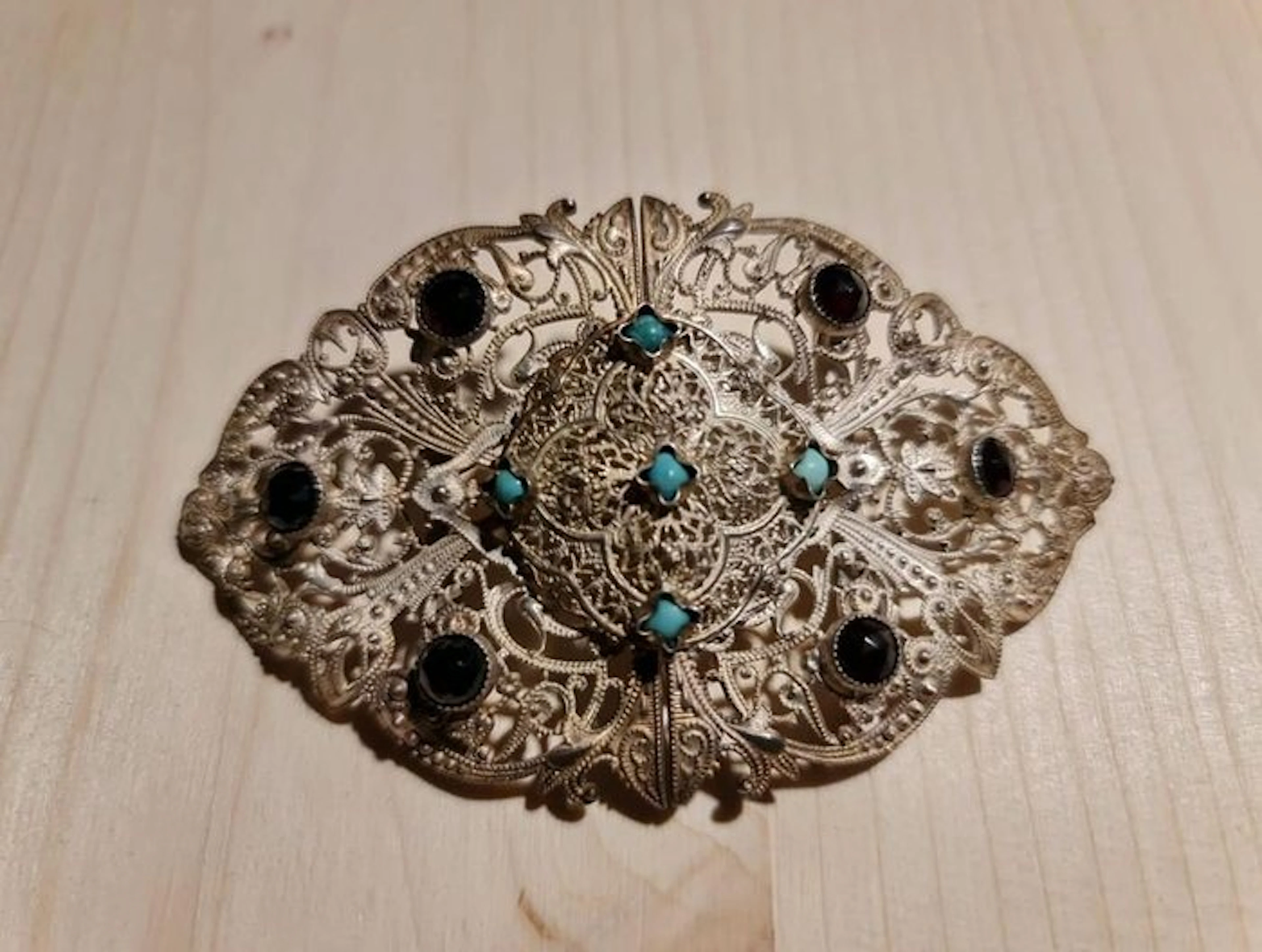 Belt buckle - Silver - Possibly Russia/Balkan region - Early 20th century