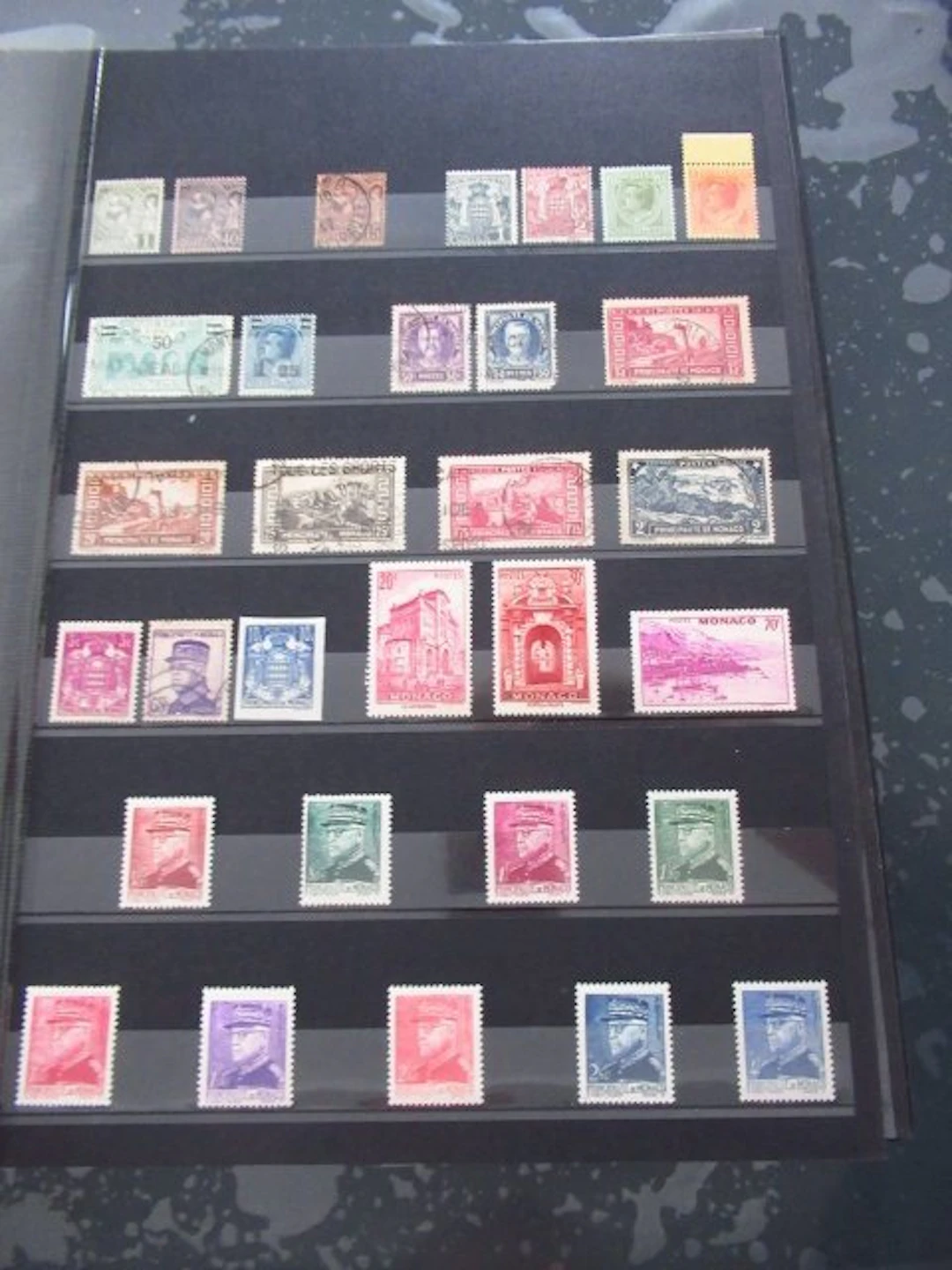 Monaco - superbe collection de timbres
