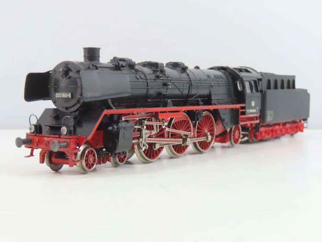Märklin H0 - 3085 - Steam locomotive with tender (1) - BR 003 - DB