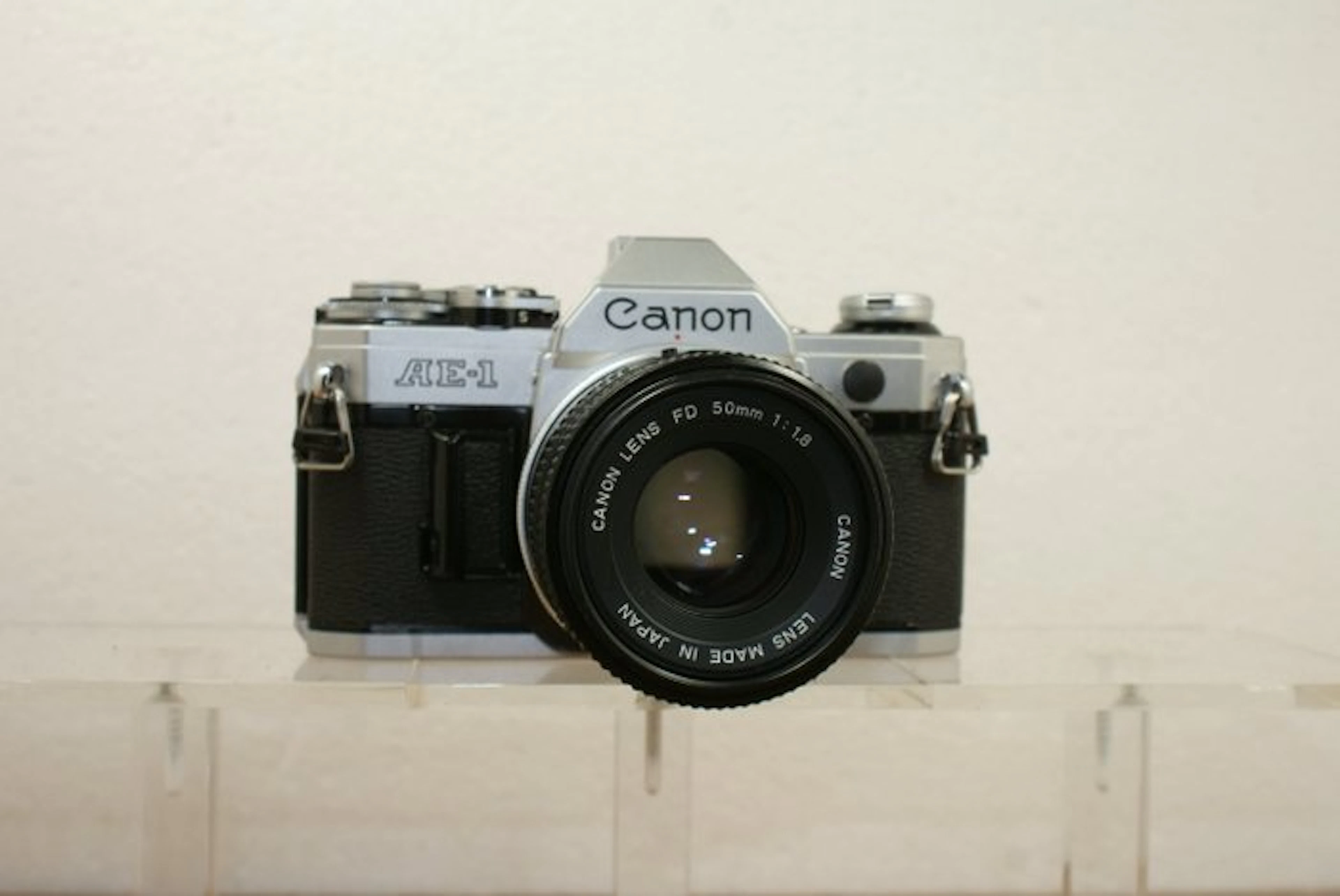 Canon AE-1 + FD 1.8/50mm + Panagor Auto Tele Converter 2x...