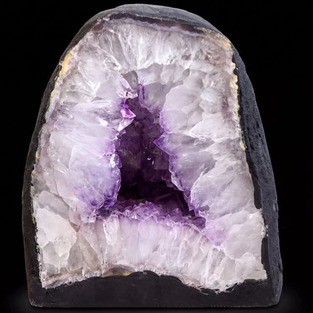 Amethyst - Geode - 24x18x14 cm- 8.5 kg