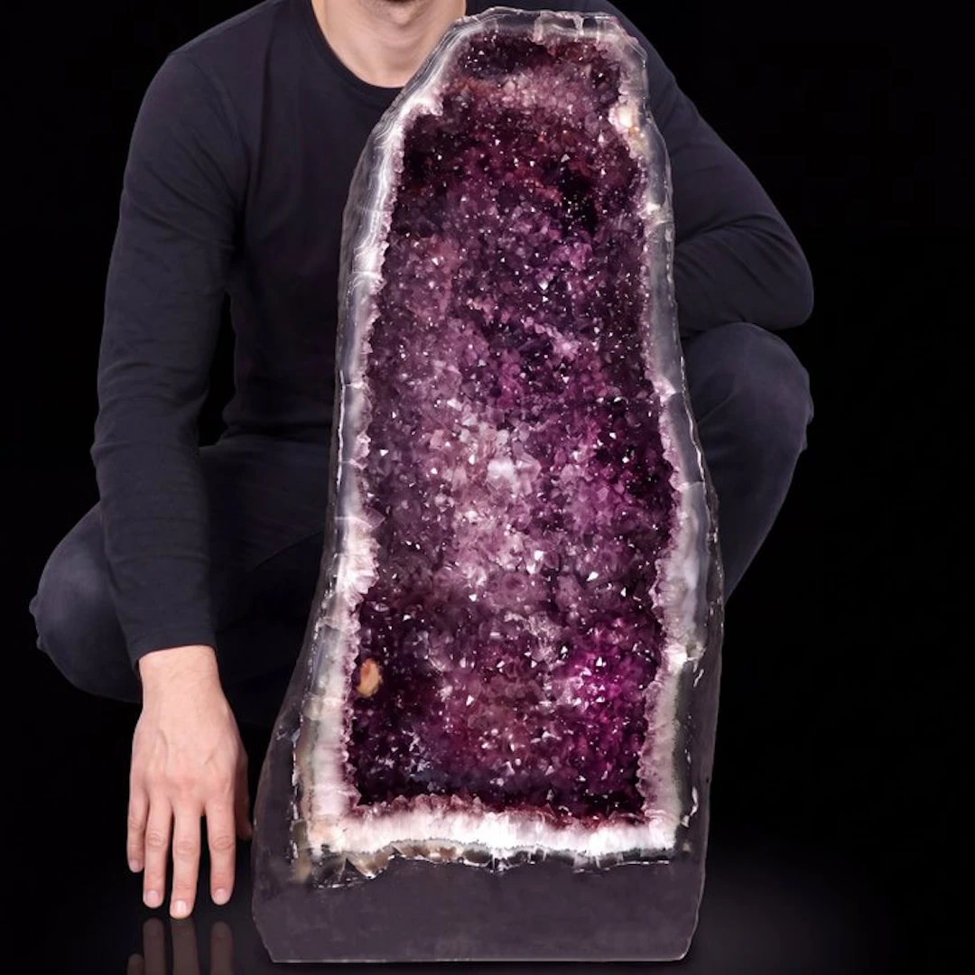 Vivid Sparkling Amethyst - XL Geode - 68x32x29 cm- 49 kg