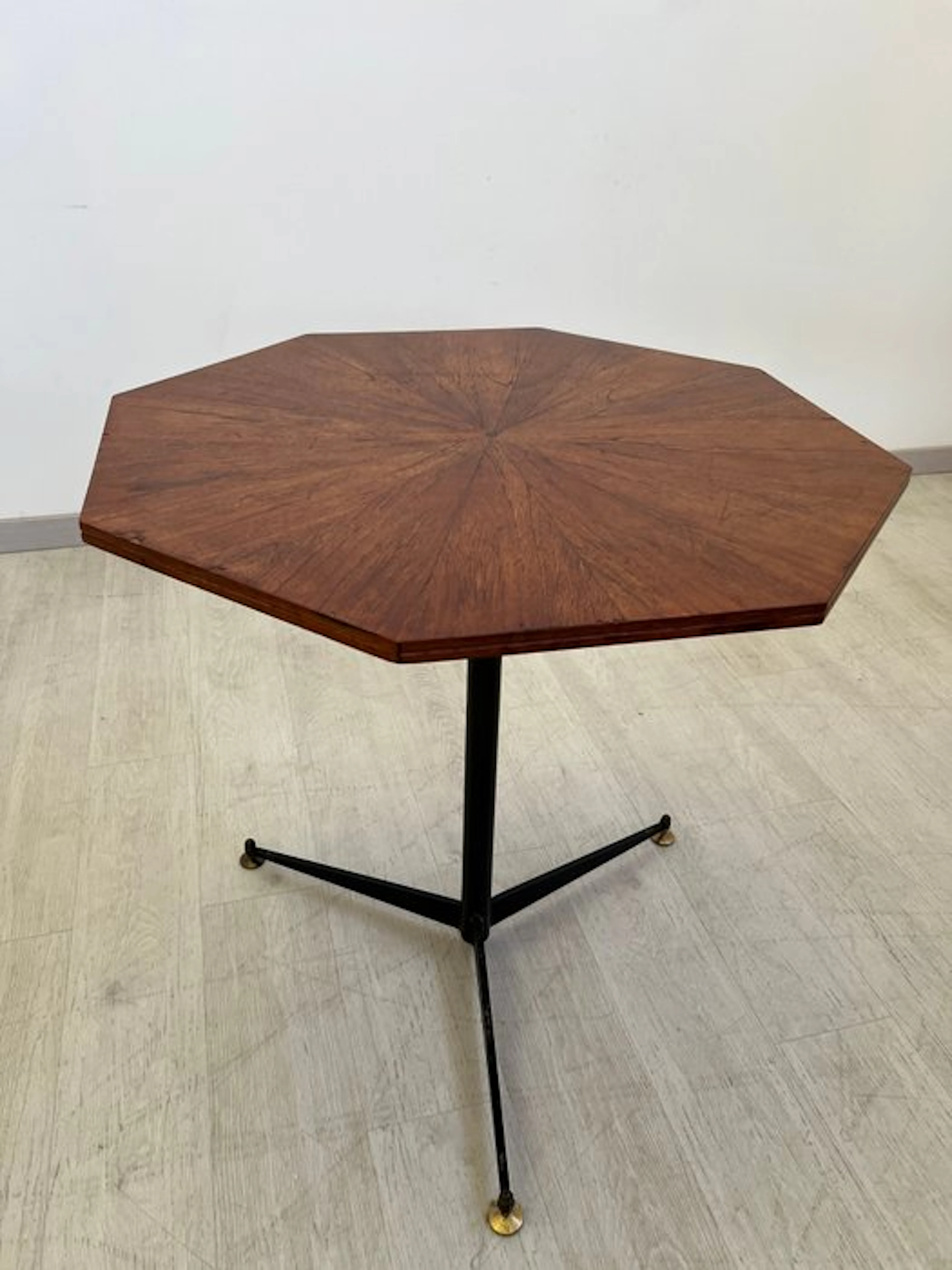 Centre table - Metal, Wood