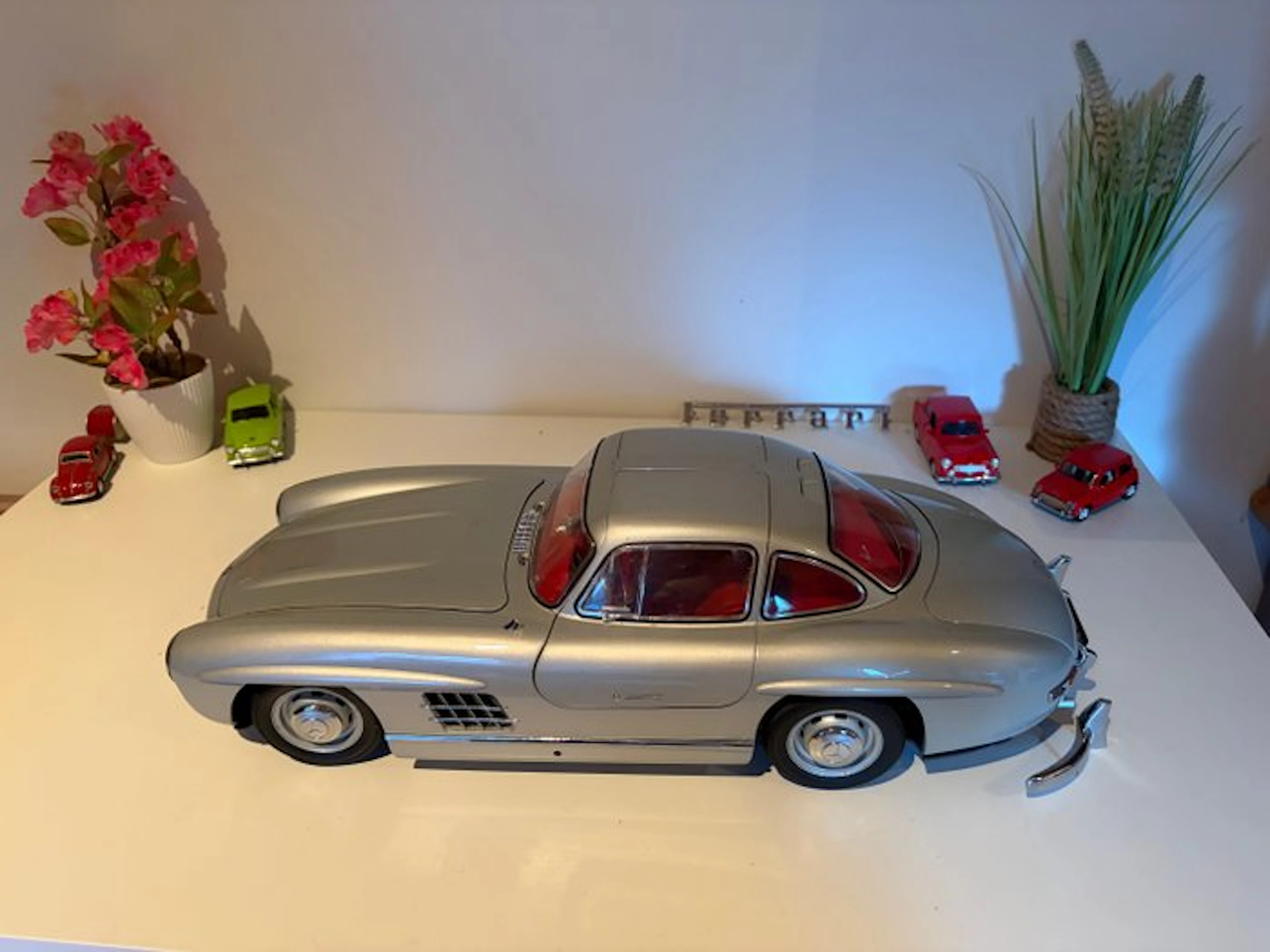 IXO 1:8 - Model car - Mercedes-Benz 300 SL Gullwing (1955)