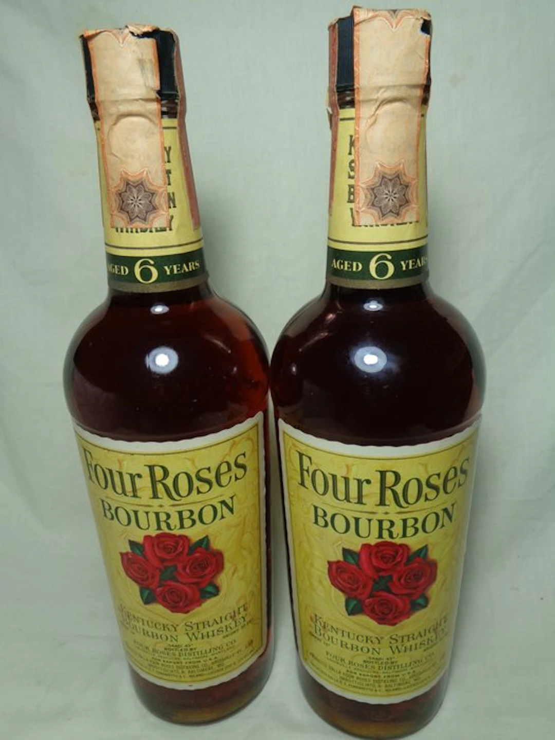 Four Roses 6 years old Kentucky Straight - 86 Proof - b