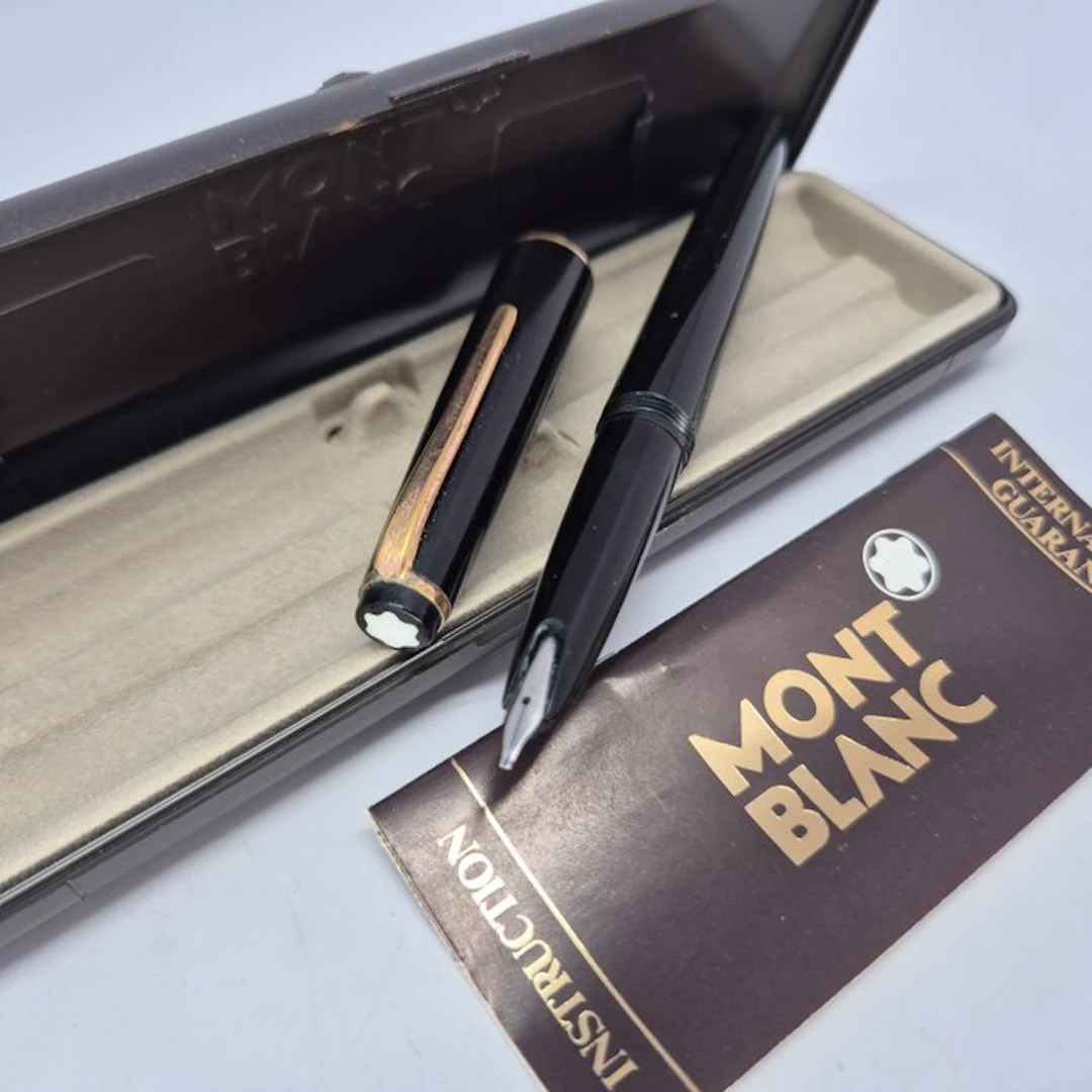 Montblanc - 31 - Steel nib (B) - 1960's - Box and papers...