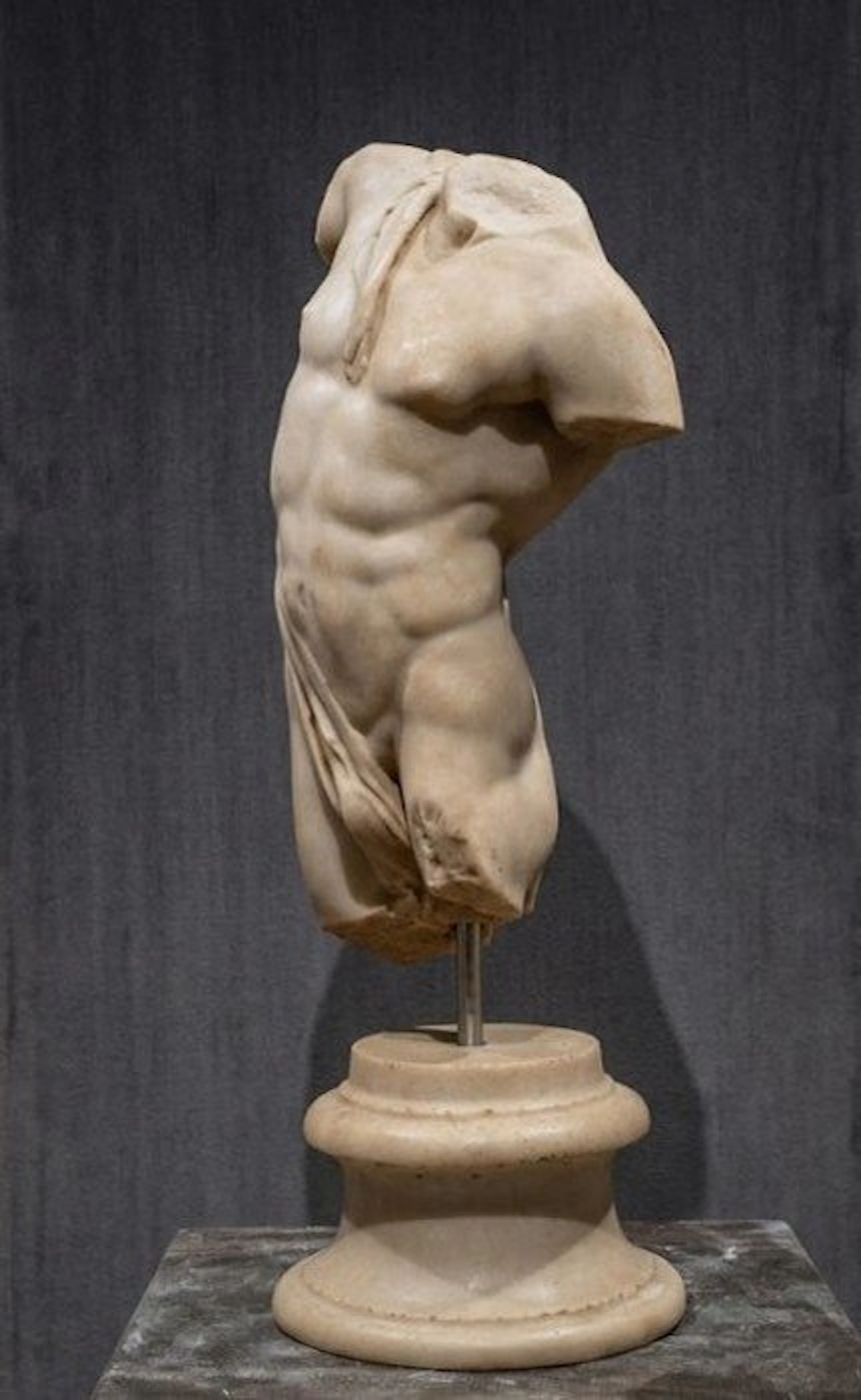 Sculpture, Torso velato - 46 cm - Reconstituted Carrara marble